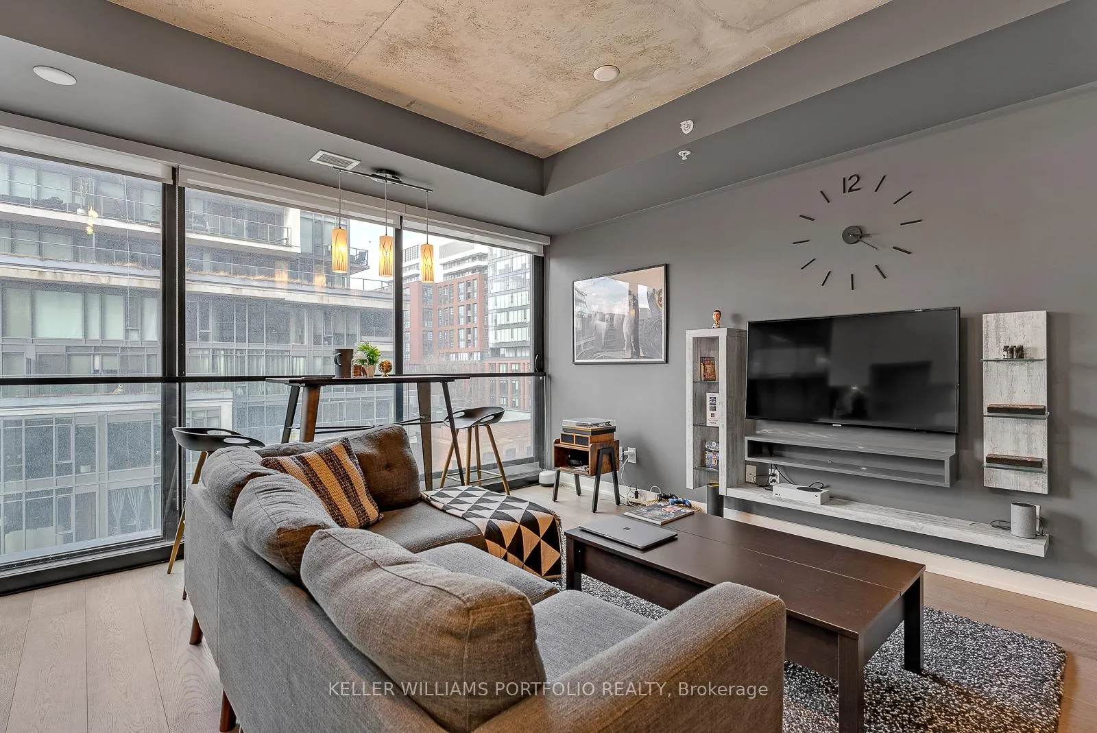 Photo 8 of Unit 622, 629 King Street W, Toronto, Waterfront Communities — HOMEH