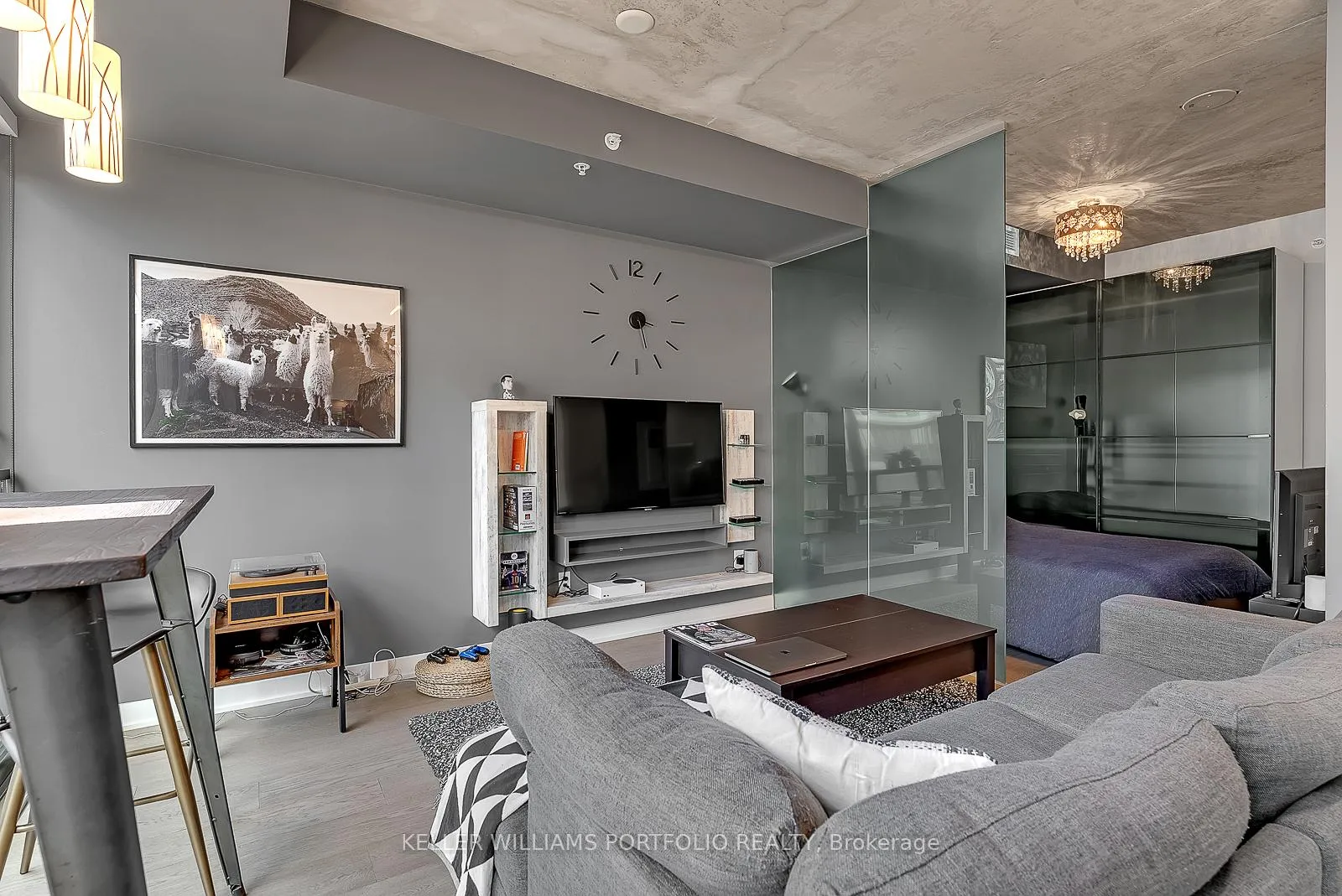 Photo 14 of Unit 622, 629 King Street W, Toronto, Waterfront Communities — HOMEH