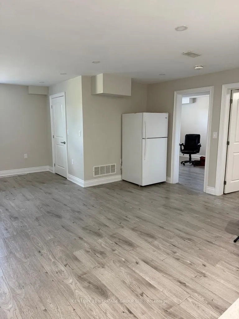 Photo 3 of Unit Bsmt, 2 Lewiston Road, Scarborough, Dorset Park — HOMEH