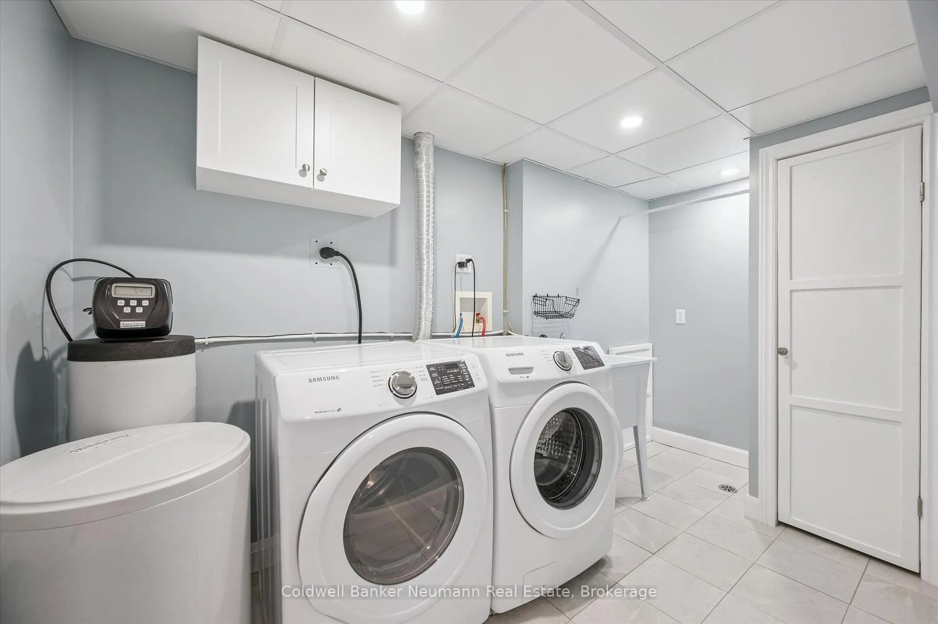 Photo 20 of 12 Shea Crescent, Kitchener, Laurentian Hills — HOMEH