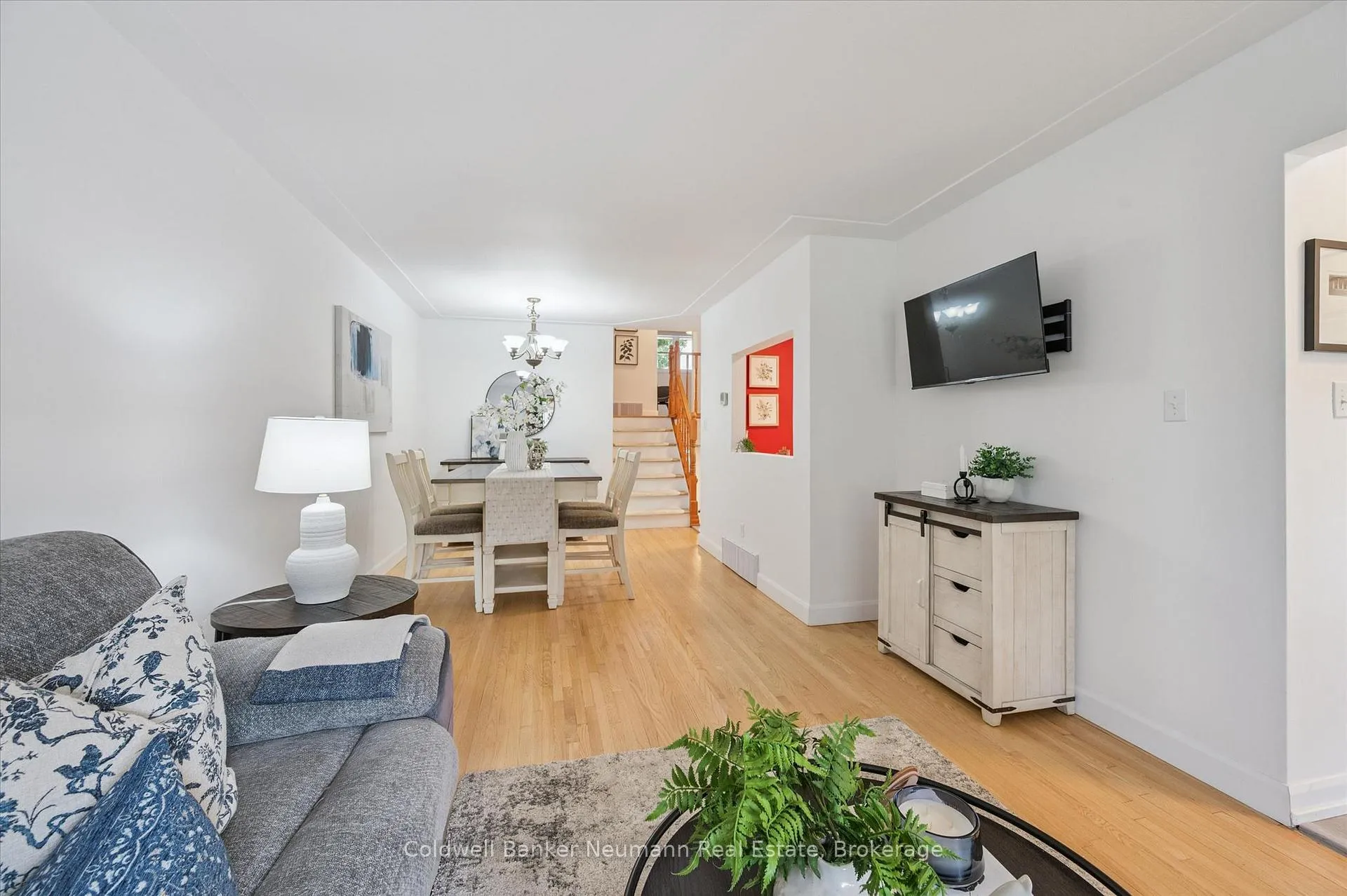 Photo 30 of 12 Shea Crescent, Kitchener, Laurentian Hills — HOMEH