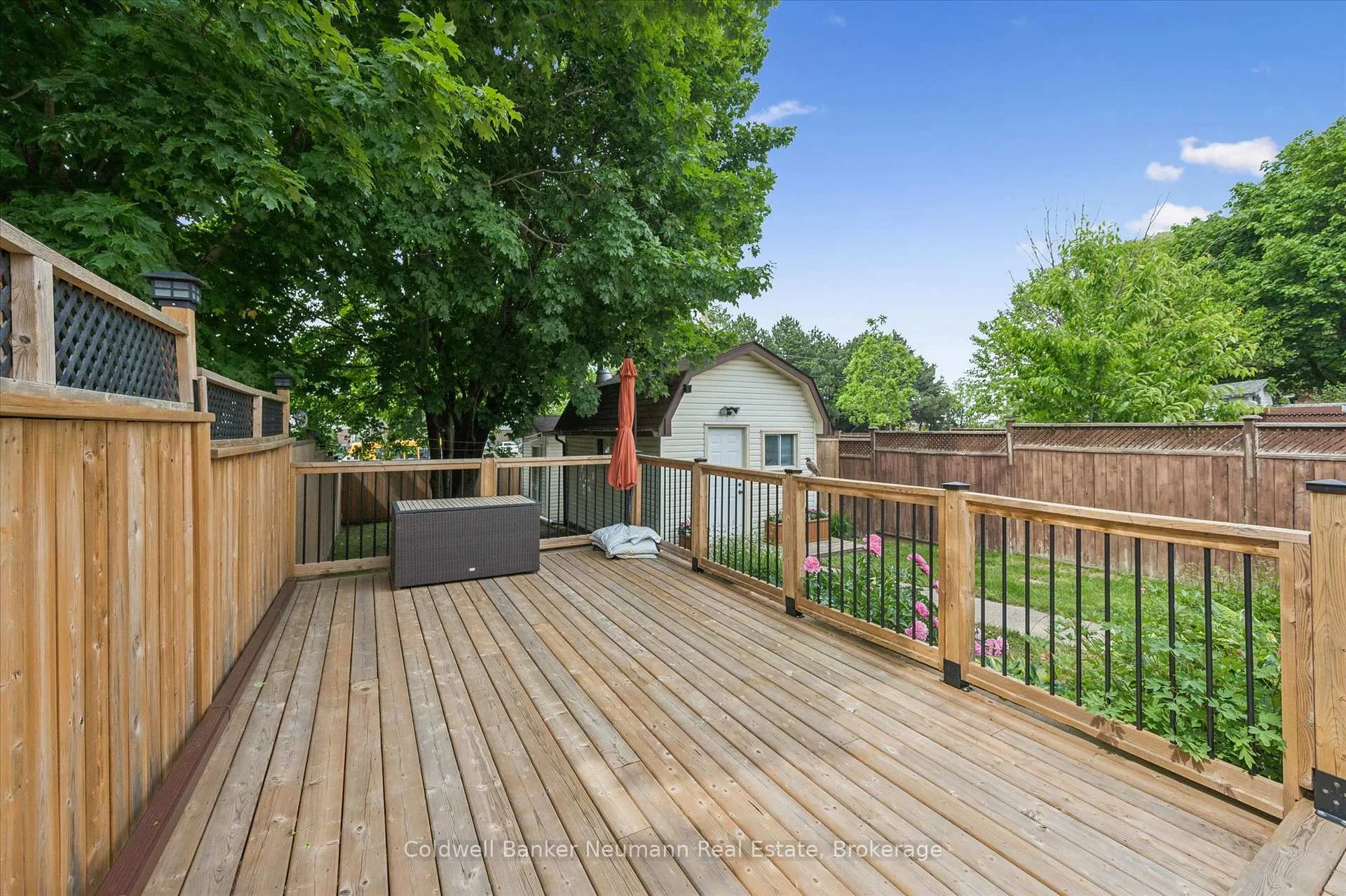 Photo 35 of 12 Shea Crescent, Kitchener, Laurentian Hills — HOMEH