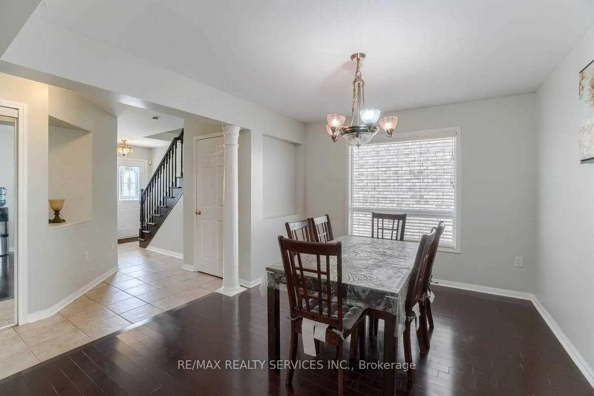 Photo 6 of 16 Ollie Avenue, Brampton, Credit Valley — HOMEH
