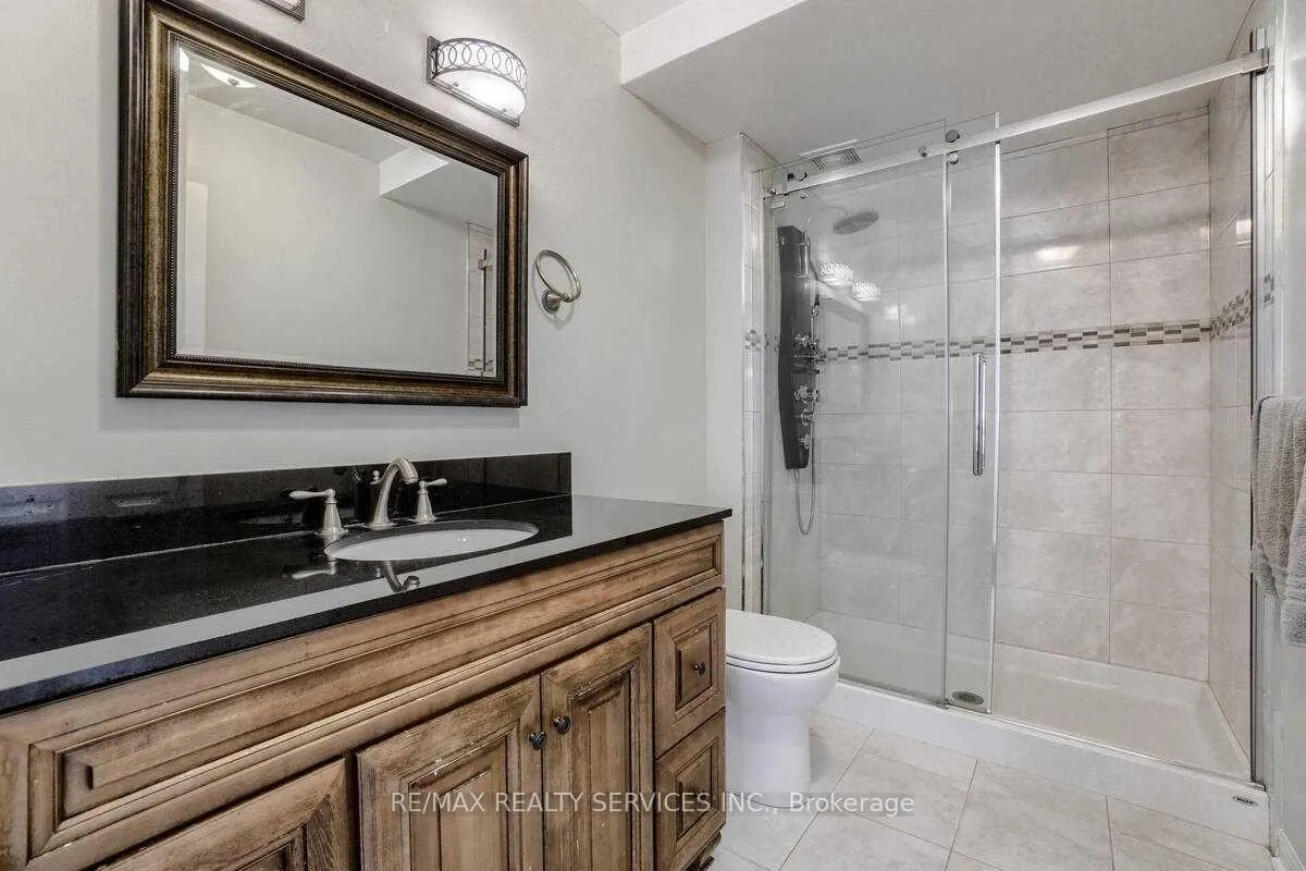 Photo 14 of 16 Ollie Avenue, Brampton, Credit Valley — HOMEH