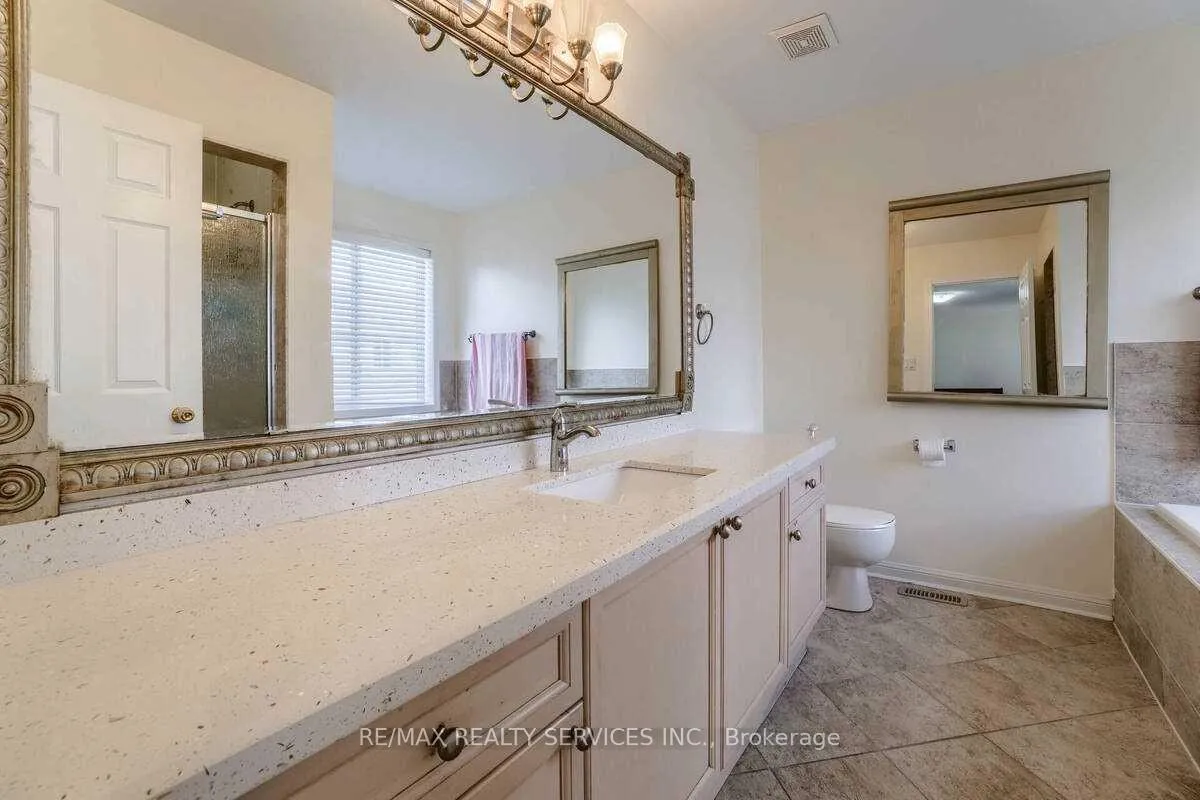 Photo 15 of 16 Ollie Avenue, Brampton, Credit Valley — HOMEH