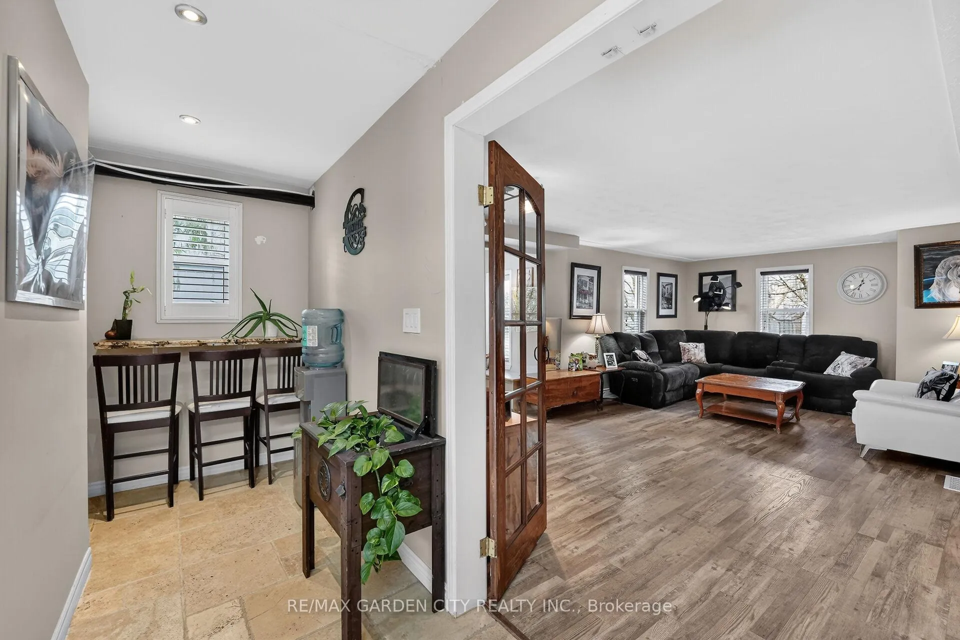 Photo 11 of 3555 Campden Road, Lincoln, Escarpment — HOMEH