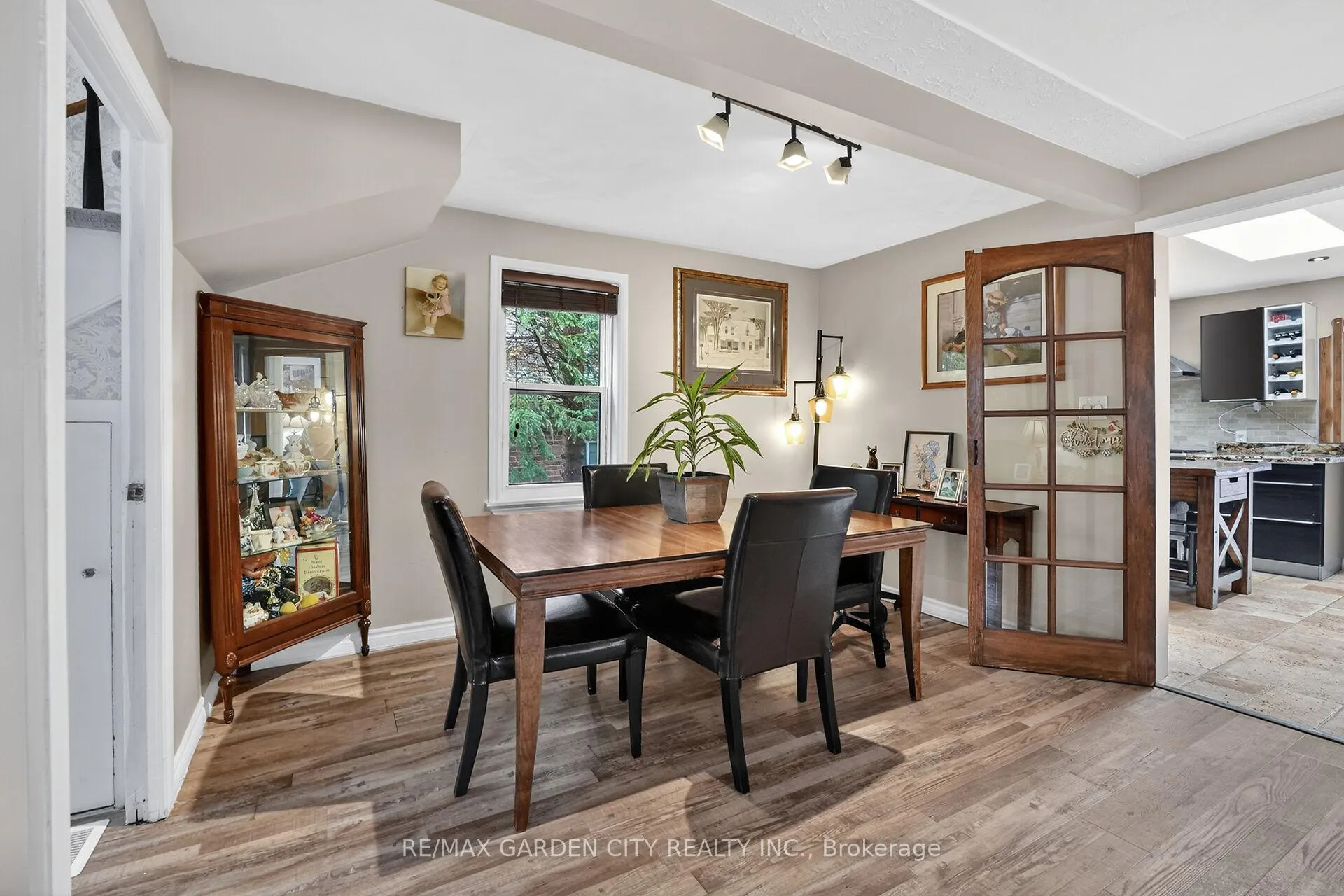 Photo 12 of 3555 Campden Road, Lincoln, Escarpment — HOMEH
