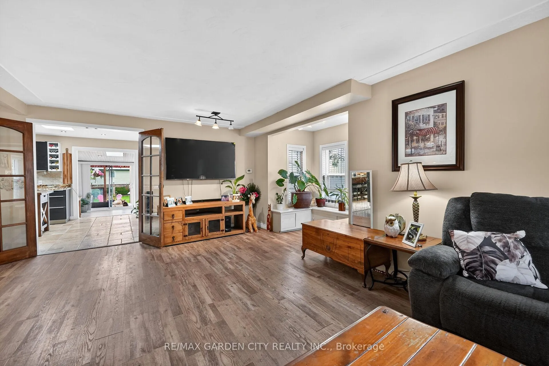 Photo 15 of 3555 Campden Road, Lincoln, Escarpment — HOMEH