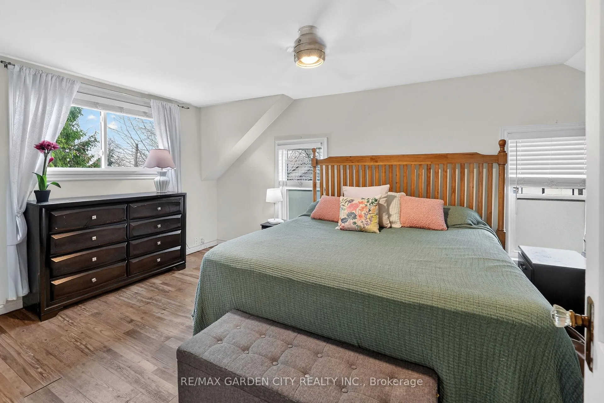 Photo 19 of 3555 Campden Road, Lincoln, Escarpment — HOMEH