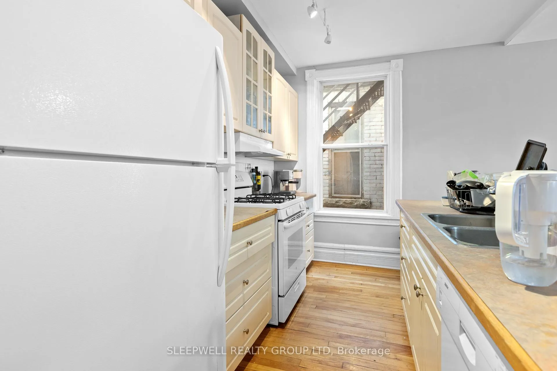 Photo 8 of 389 Daly Avenue, Ottawa, Sandy Hill — HOMEH
