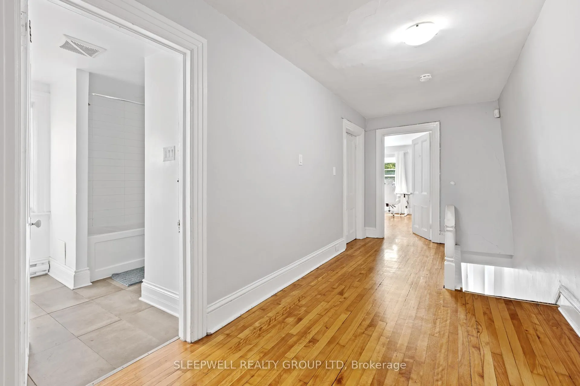 Photo 13 of 389 Daly Avenue, Ottawa, Sandy Hill — HOMEH