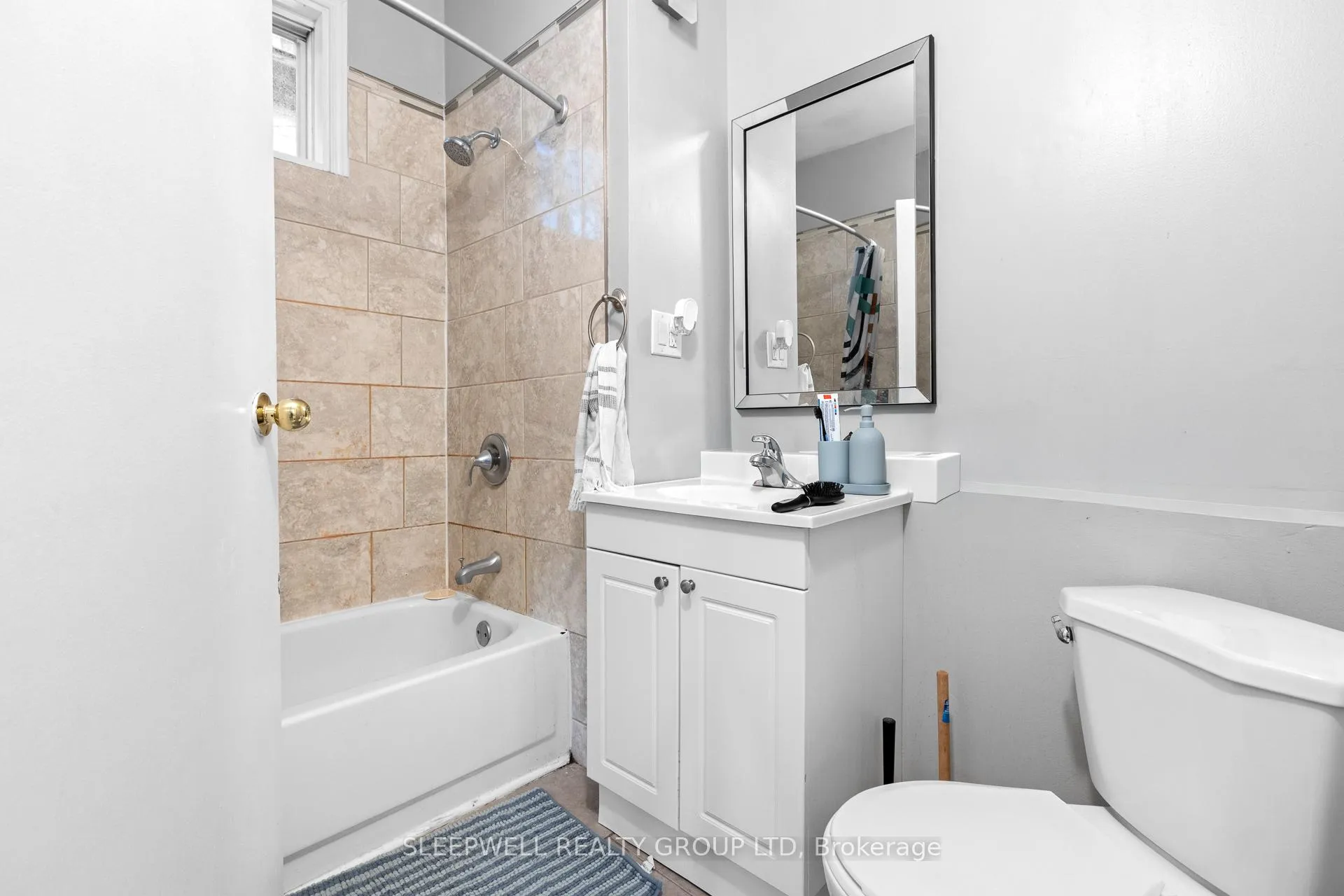 Photo 31 of 389 Daly Avenue, Ottawa, Sandy Hill — HOMEH