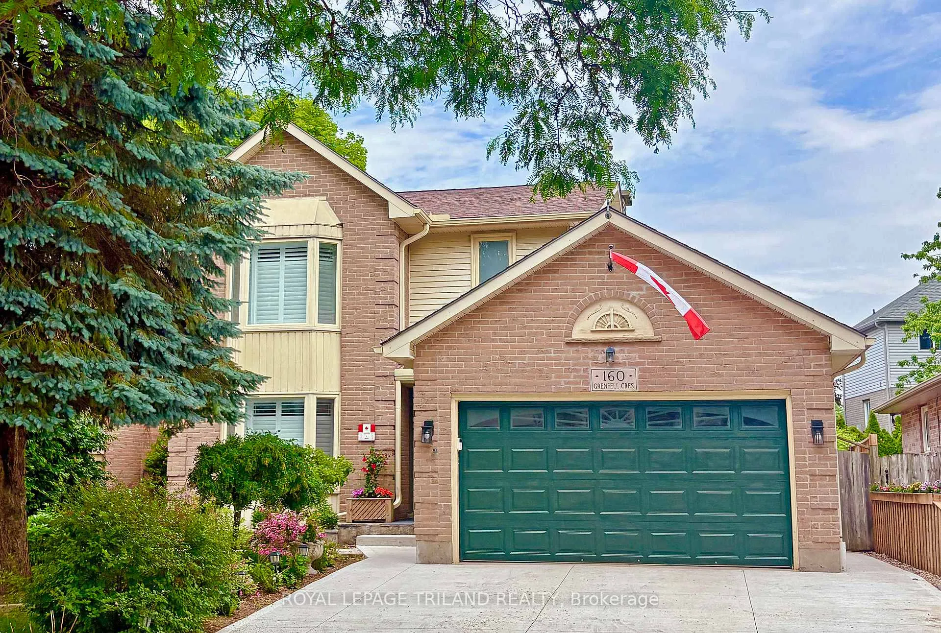 Photo 1 of 160 Grenfell Crescent, London, North C — HOMEH