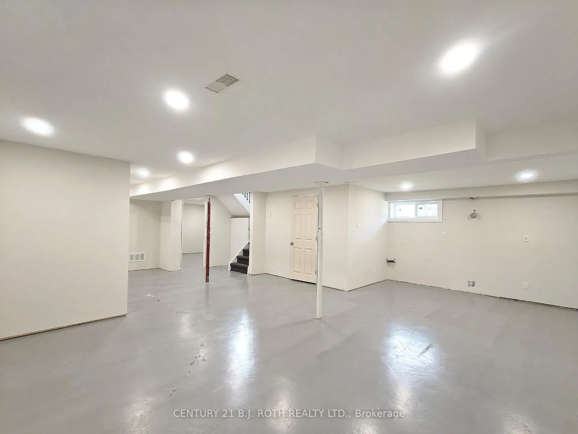Photo 14 of 698 Burton Drive, Innisfil, Alcona — HOMEH