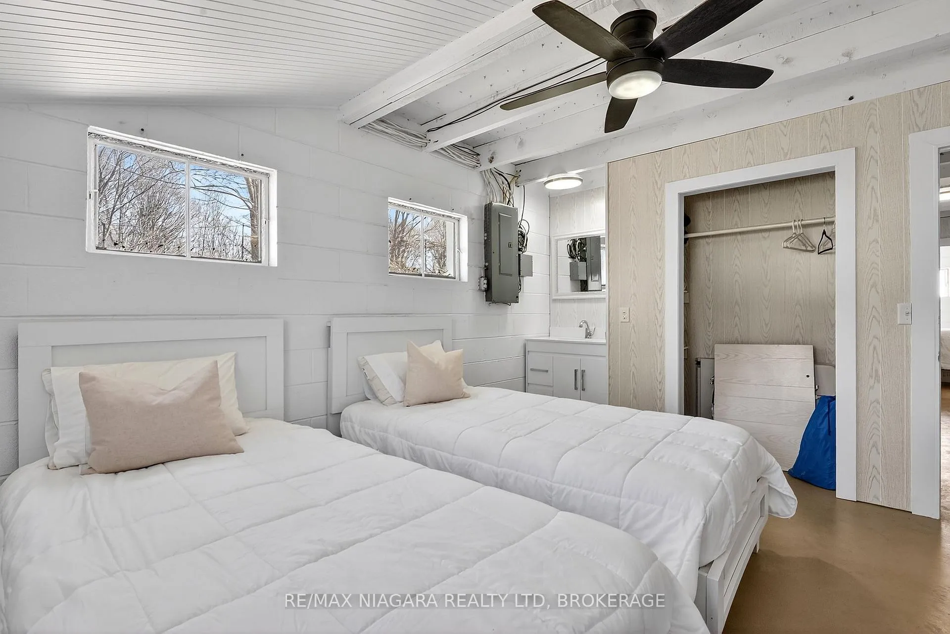 Photo 25 of 239 Pleasant Beach Road, Port Colborne, Sherkston — HOMEH
