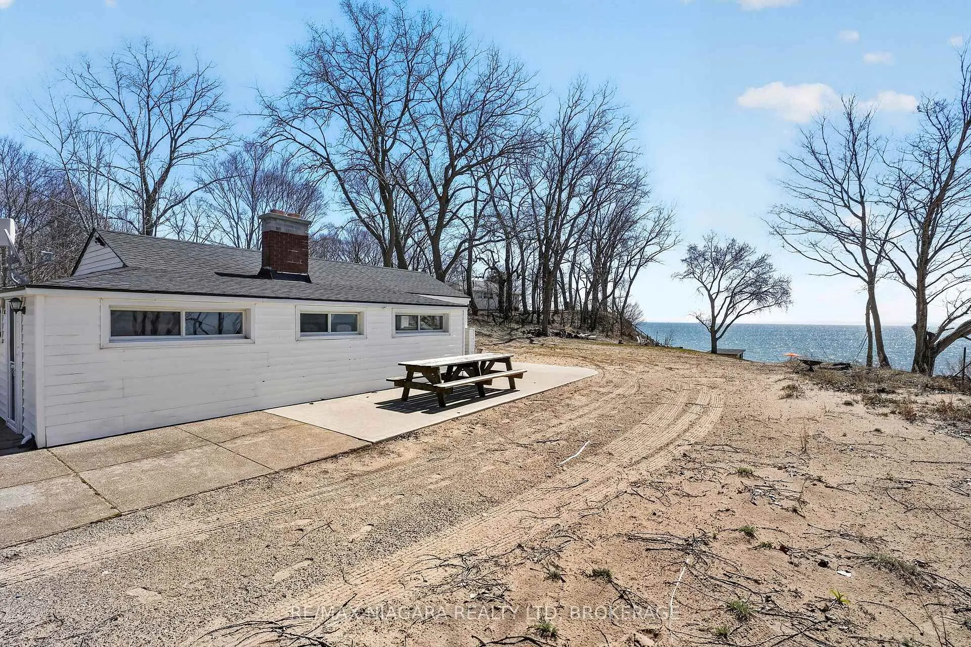 Photo 40 of 239 Pleasant Beach Road, Port Colborne, Sherkston — HOMEH