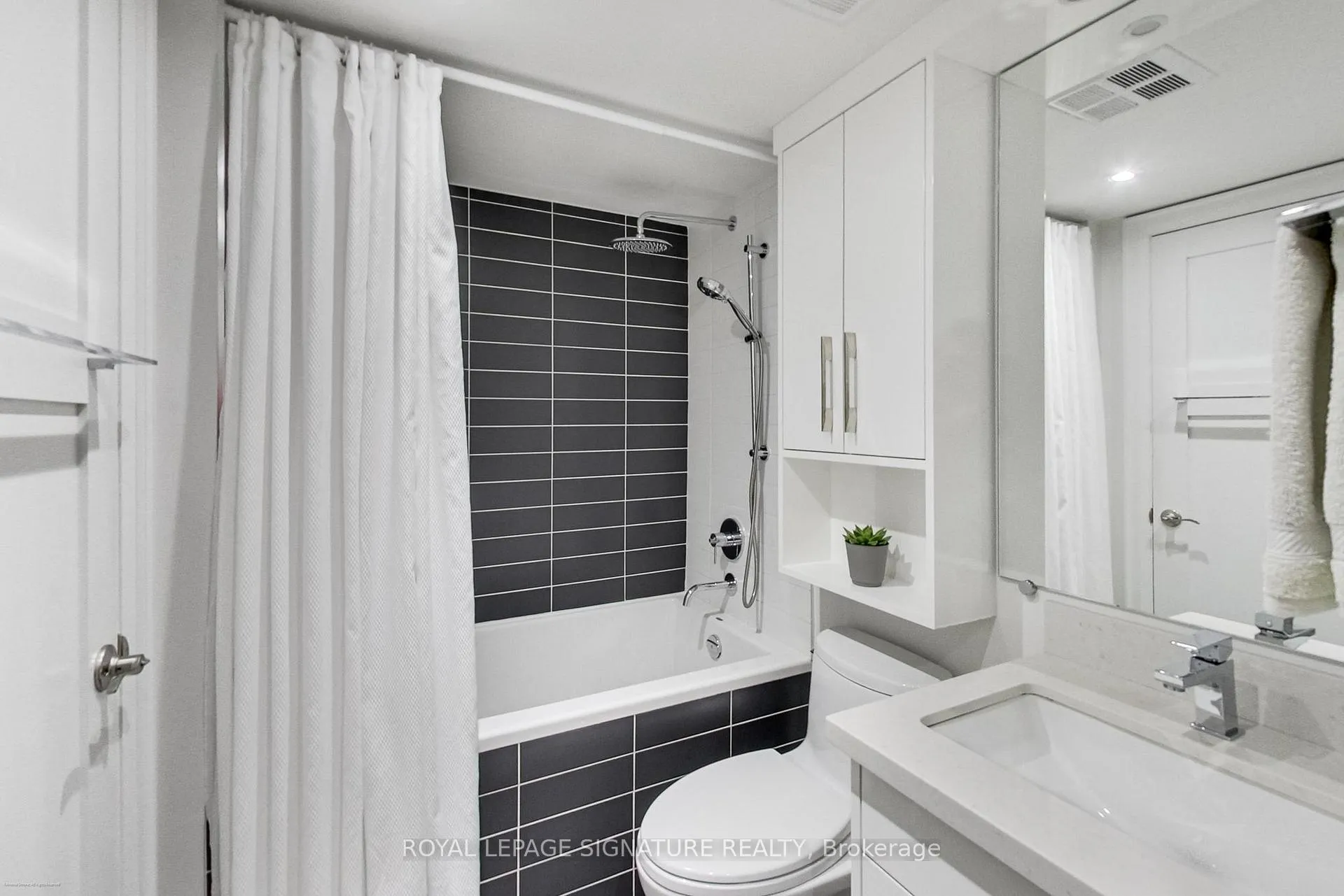 Photo 22 of Unit 443, 1029 King Street W, Toronto, Niagara — HOMEH