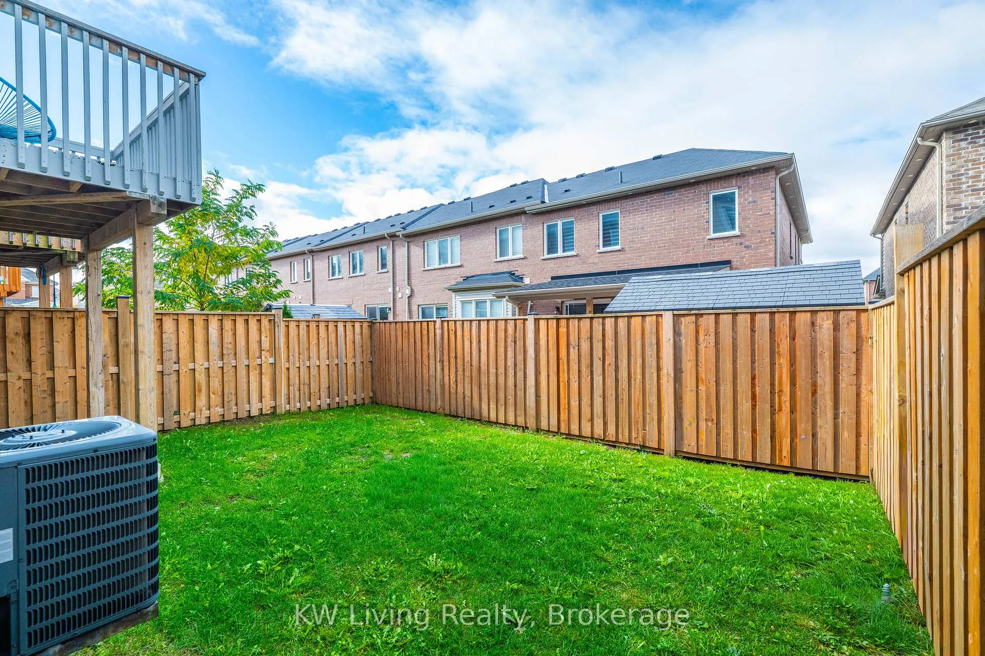 Photo 41 of 1010 Reflection Place, Pickering, Rural Pickering — HOMEH