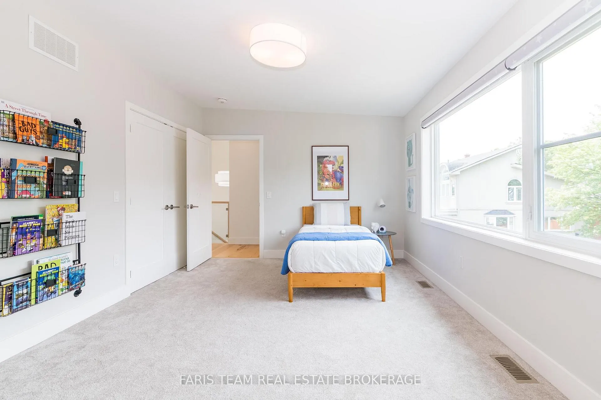 Photo 27 of 202 Kempenfelt Drive, Barrie, North Shore — HOMEH