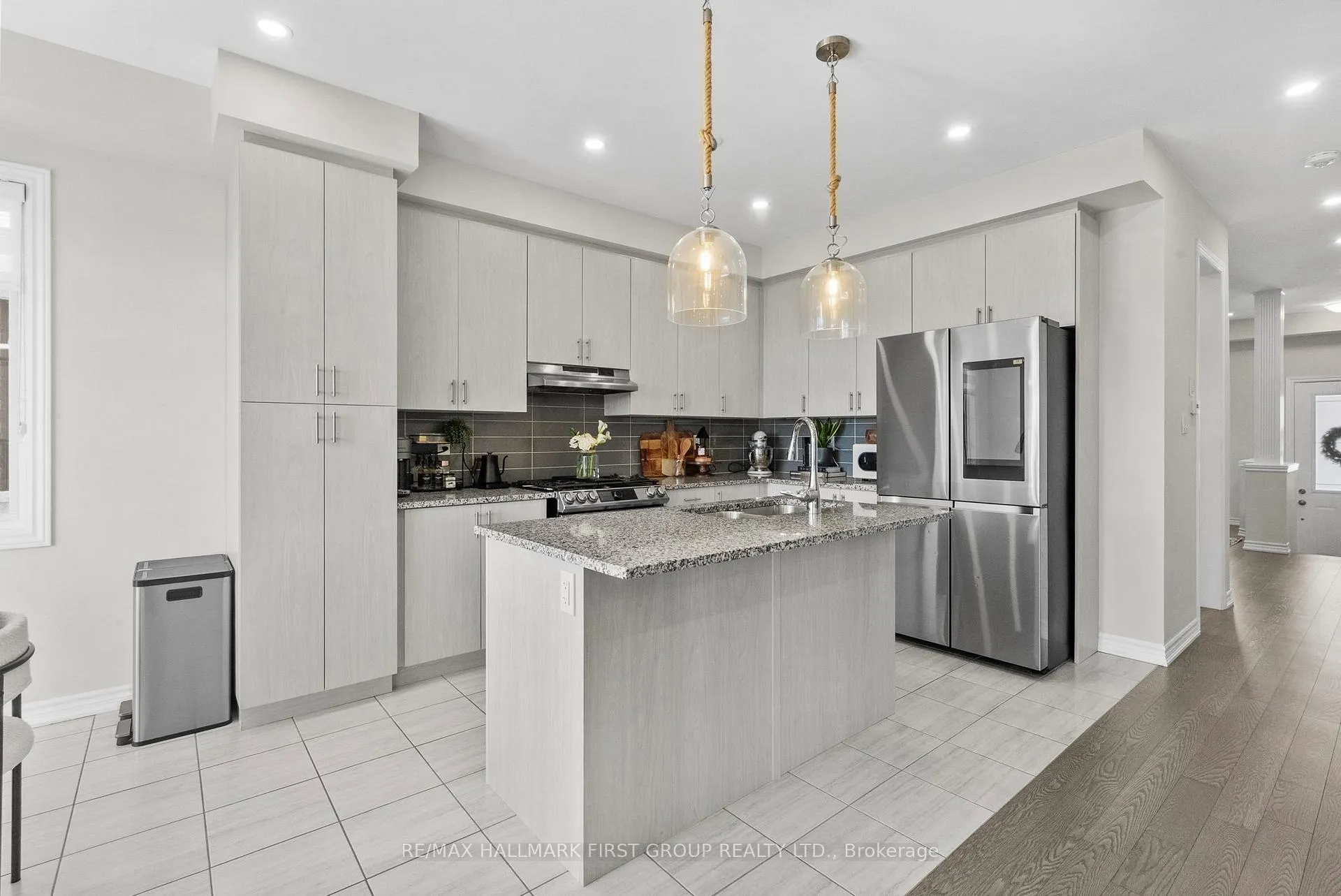 Photo 3 of 16 Cachia Lane, Ajax, Northwest Ajax — HOMEH