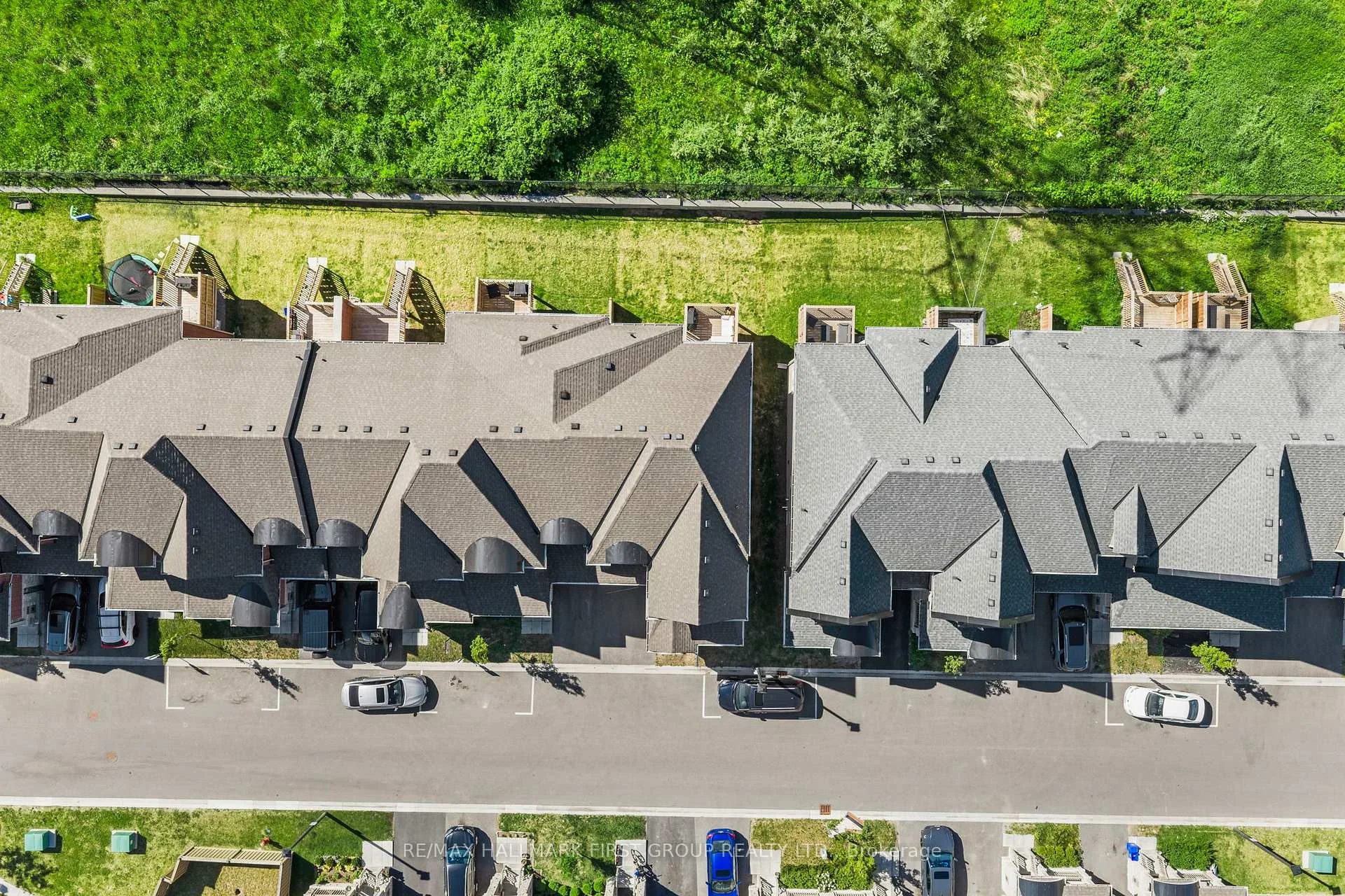 Photo 17 of 16 Cachia Lane, Ajax, Northwest Ajax — HOMEH