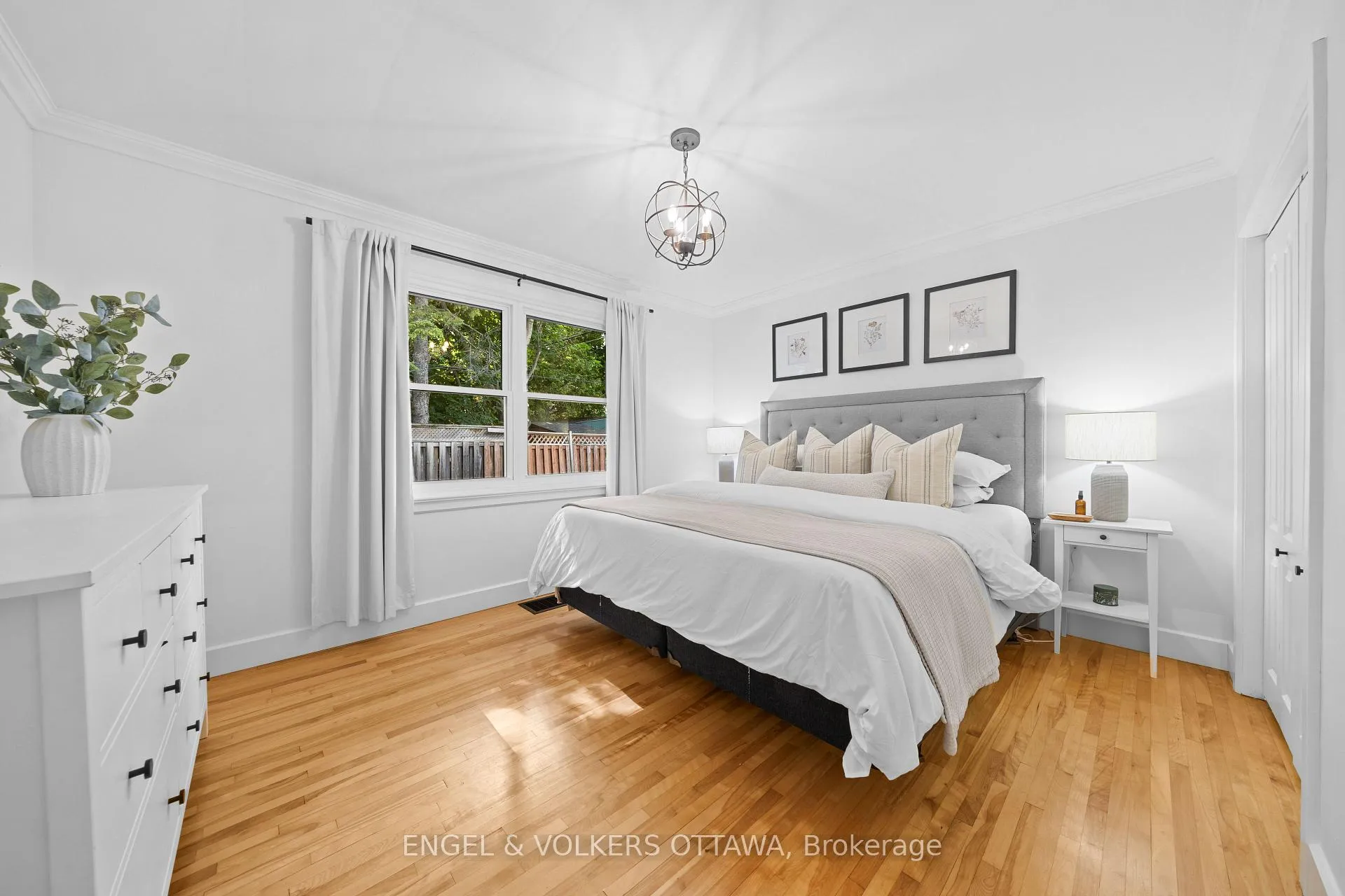 Photo 26 of 2161 Blossom Drive, Ottawa, Applewood Acres — HOMEH
