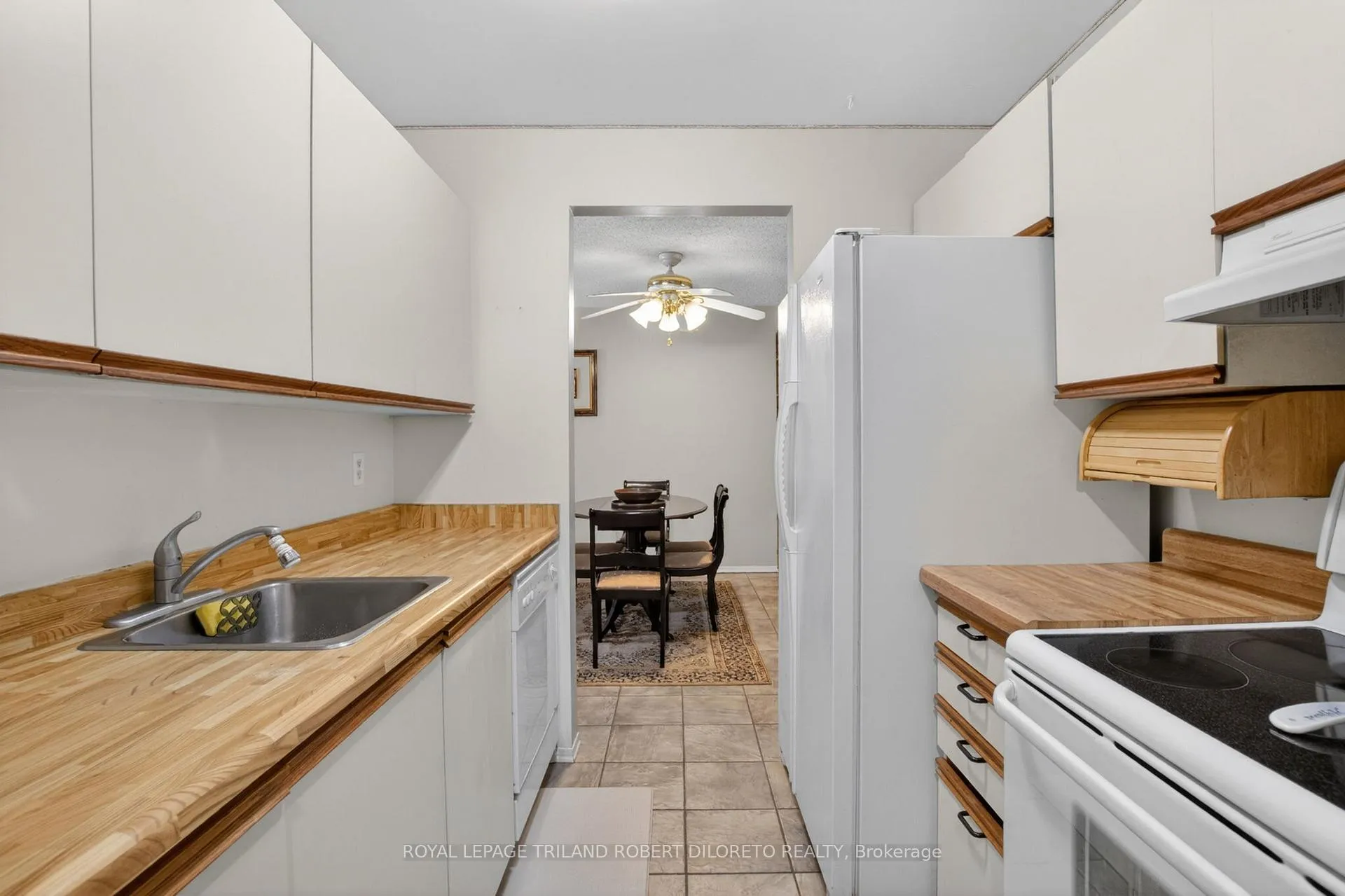 Photo 13 of Unit 103, 731 Deveron Crescent, London, South T — HOMEH