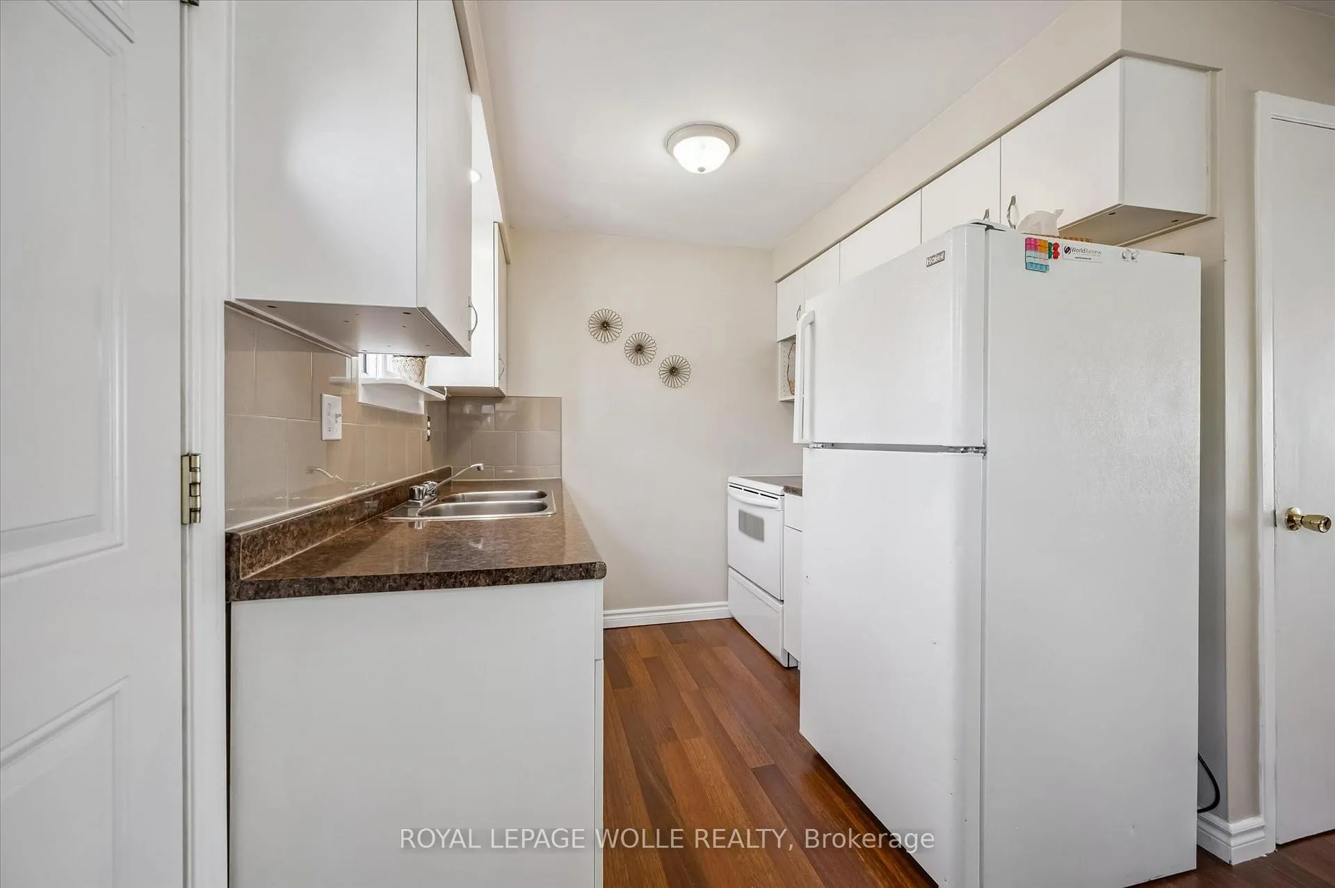 Photo 9 of Unit 14, 165 Green Valley Drive, Kitchener — HOMEH