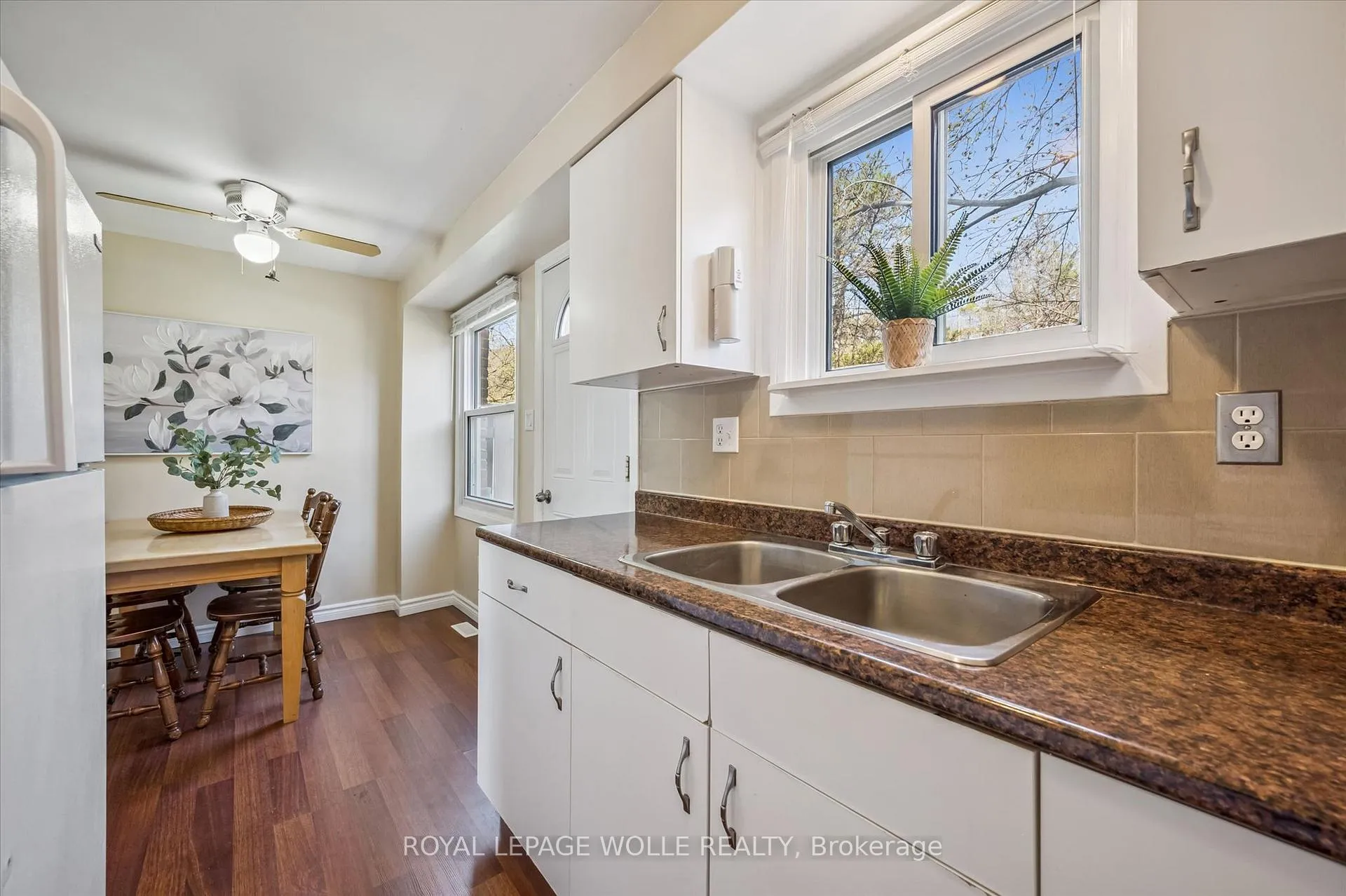 Photo 10 of Unit 14, 165 Green Valley Drive, Kitchener — HOMEH