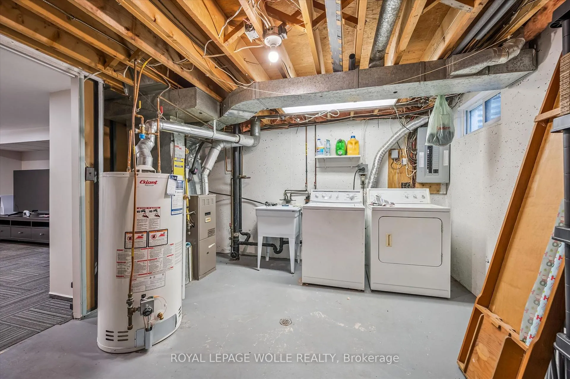 Photo 19 of Unit 14, 165 Green Valley Drive, Kitchener — HOMEH