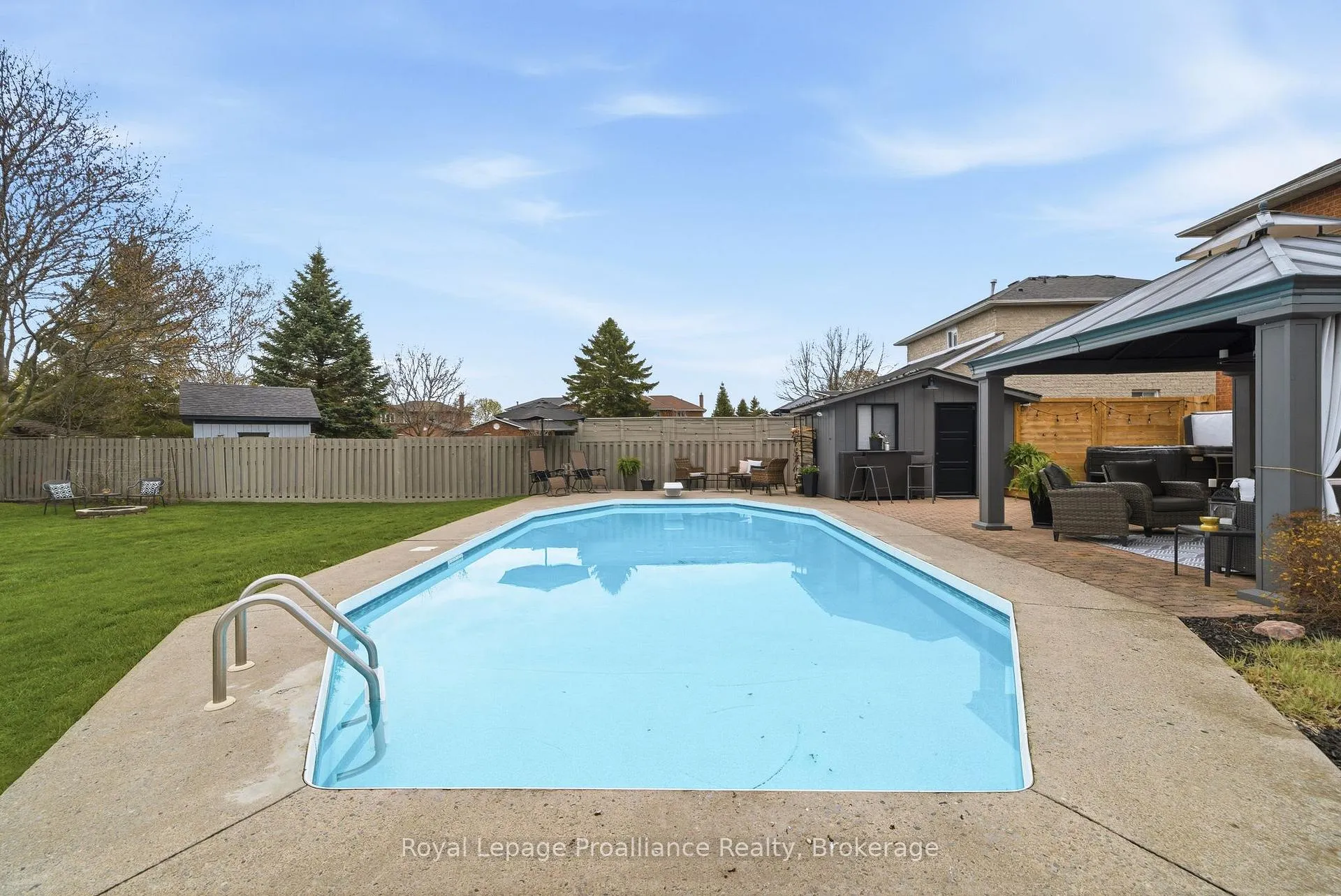 Photo 38 of 68 Cooper Court, Cobourg — HOMEH