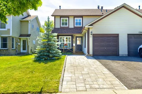 Photo 3 of 1302 Northmount Street, Oshawa, Centennial — HOMEH