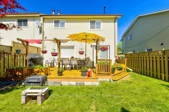 Photo 33 of 1302 Northmount Street, Oshawa, Centennial — HOMEH