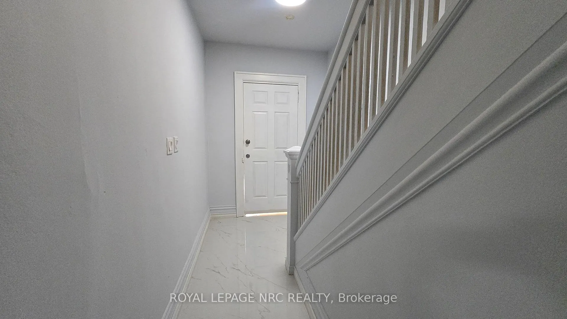 Photo 5 of 4425 Hiram Street, Niagara Falls, Downtown — HOMEH