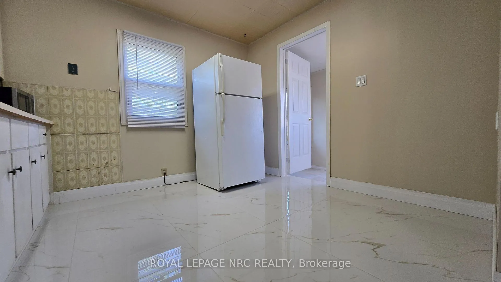 Photo 29 of 4425 Hiram Street, Niagara Falls, Downtown — HOMEH