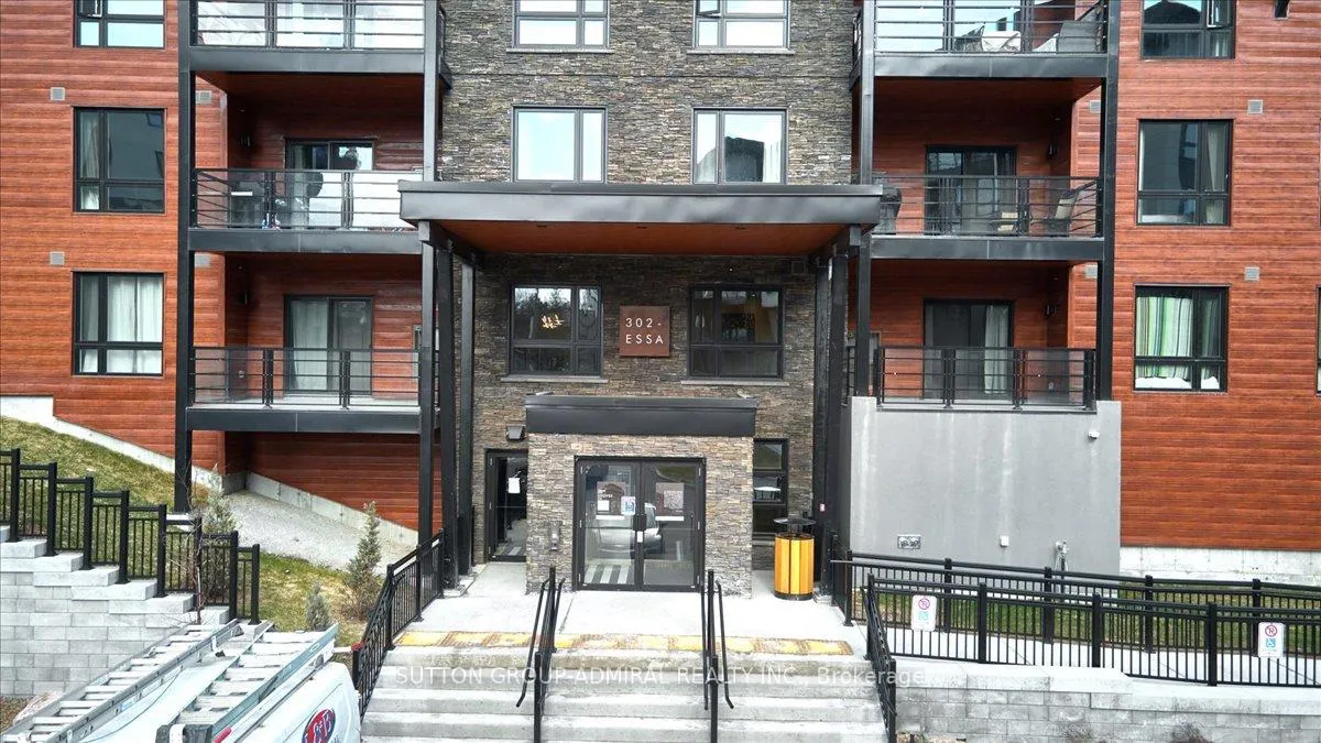 Photo 2 of Unit 418, 302 Essa Road, Barrie, 400 West — HOMEH
