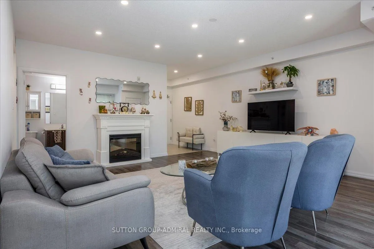 Photo 8 of Unit 418, 302 Essa Road, Barrie, 400 West — HOMEH
