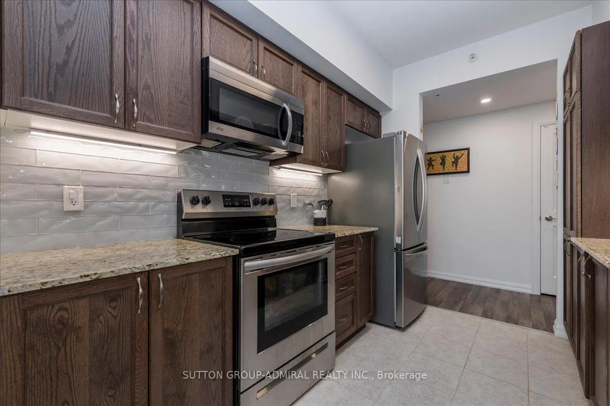 Photo 15 of Unit 418, 302 Essa Road, Barrie, 400 West — HOMEH