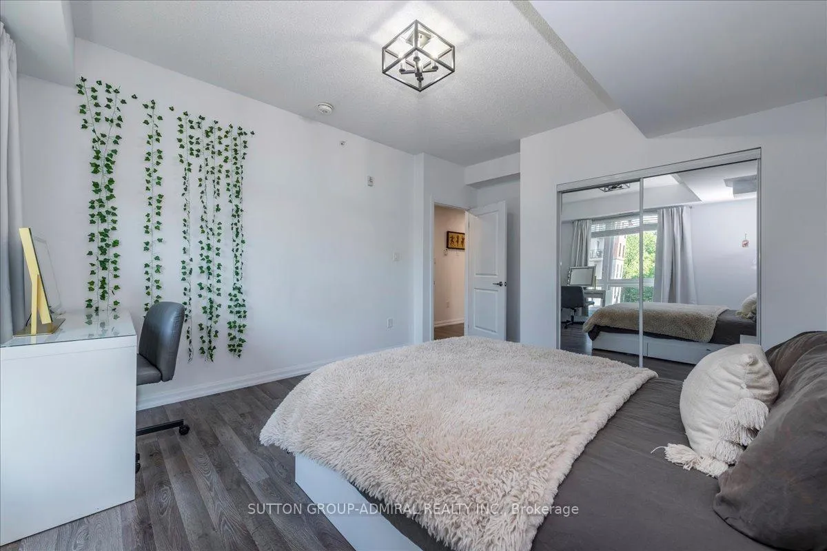 Photo 20 of Unit 418, 302 Essa Road, Barrie, 400 West — HOMEH