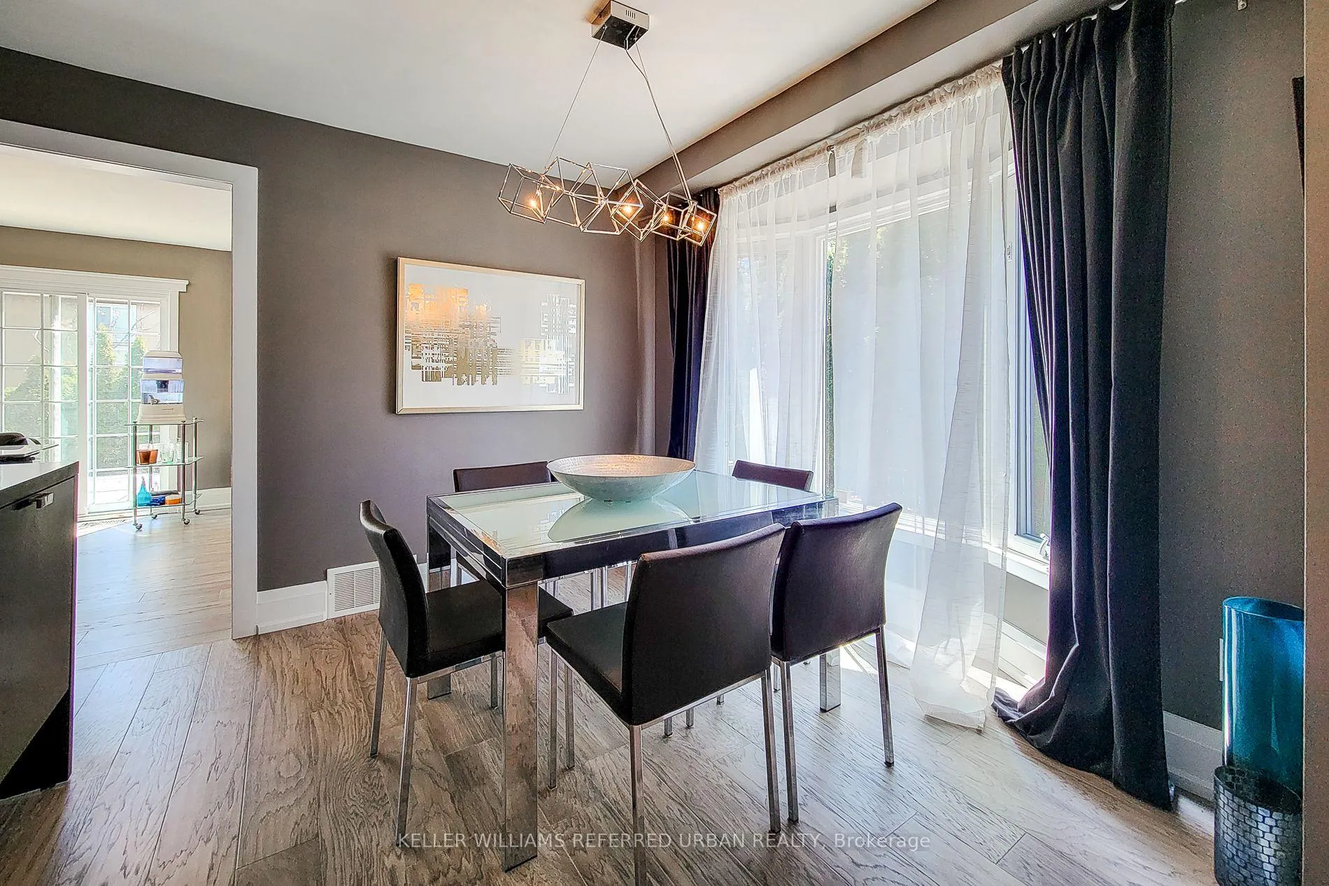 Photo 7 of 680 Powell Court, Burlington, Brant — HOMEH