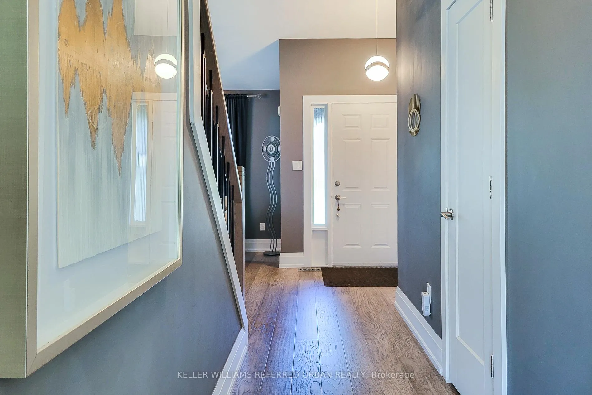Photo 9 of 680 Powell Court, Burlington, Brant — HOMEH