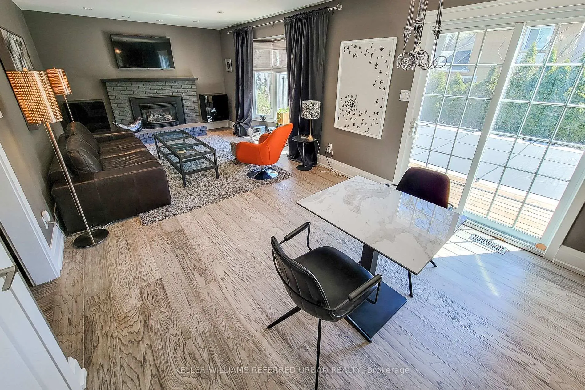 Photo 10 of 680 Powell Court, Burlington, Brant — HOMEH