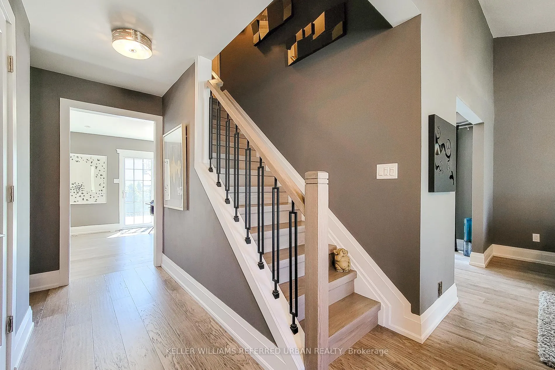 Photo 12 of 680 Powell Court, Burlington, Brant — HOMEH