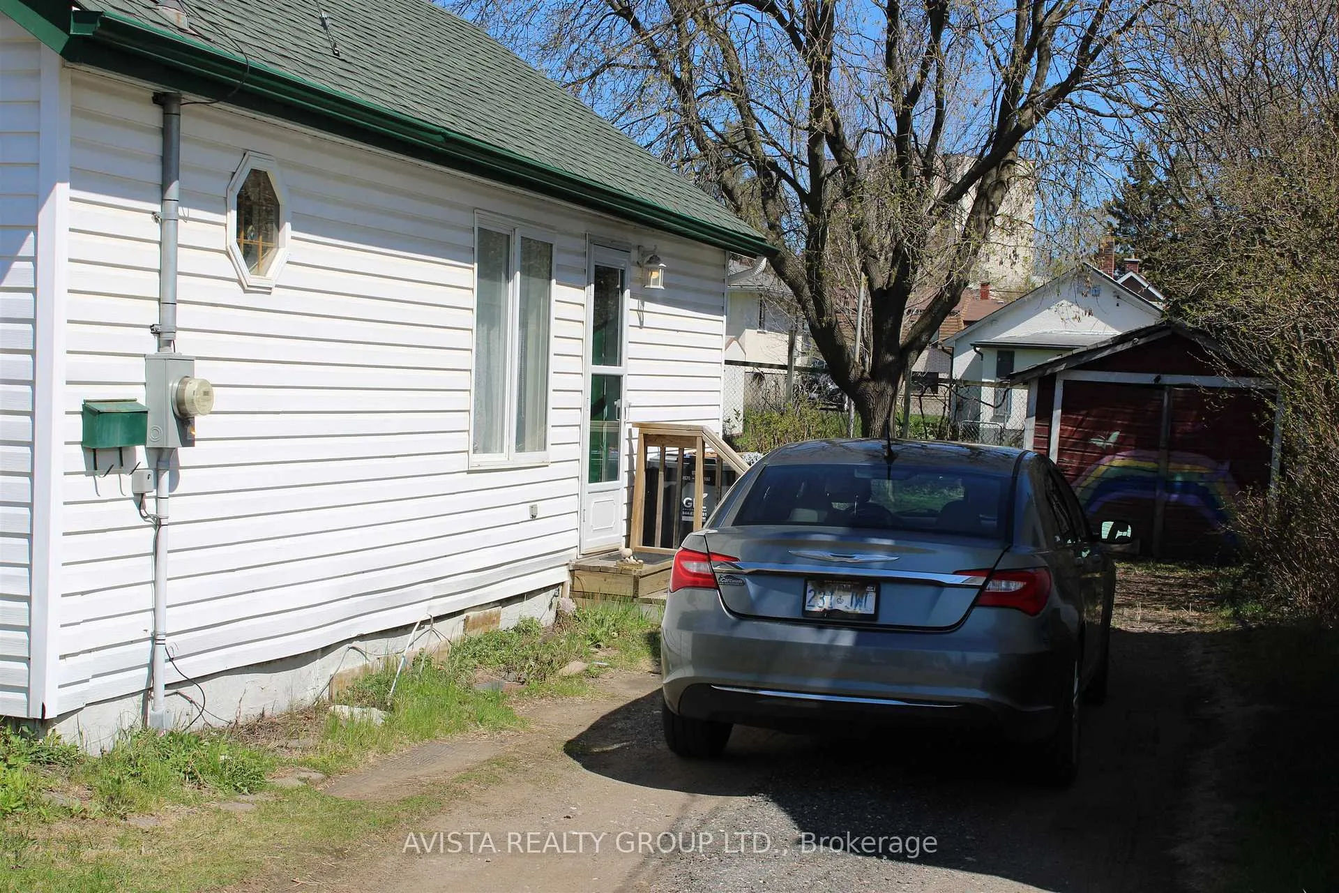 Photo 23 of 13 Kenogami Ave N, Thunder Bay, College Heights — HOMEH