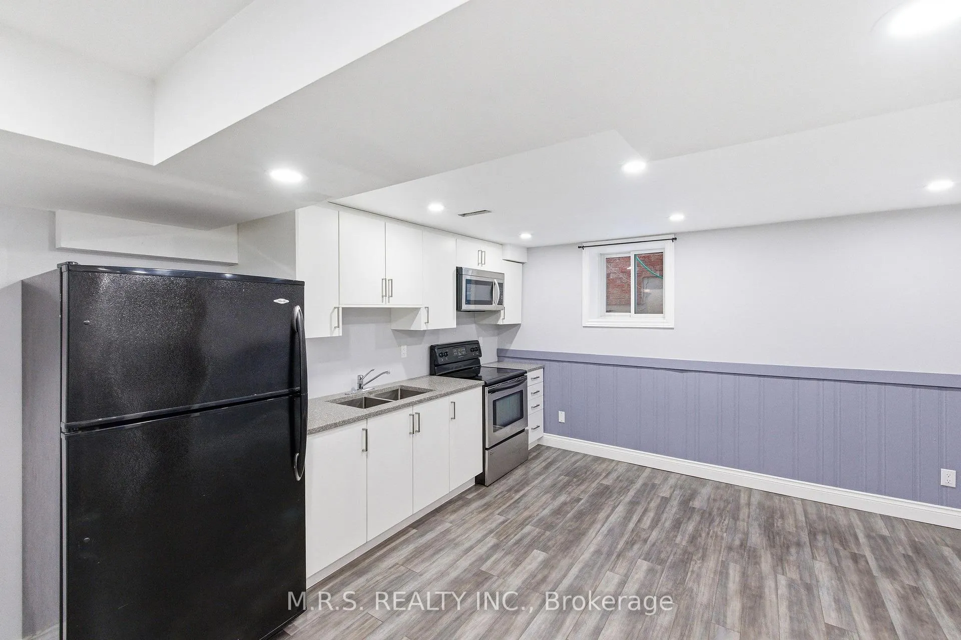 Photo 6 of Unit Bsmnt, 39 Palmer Drive, Ajax, Central East — HOMEH