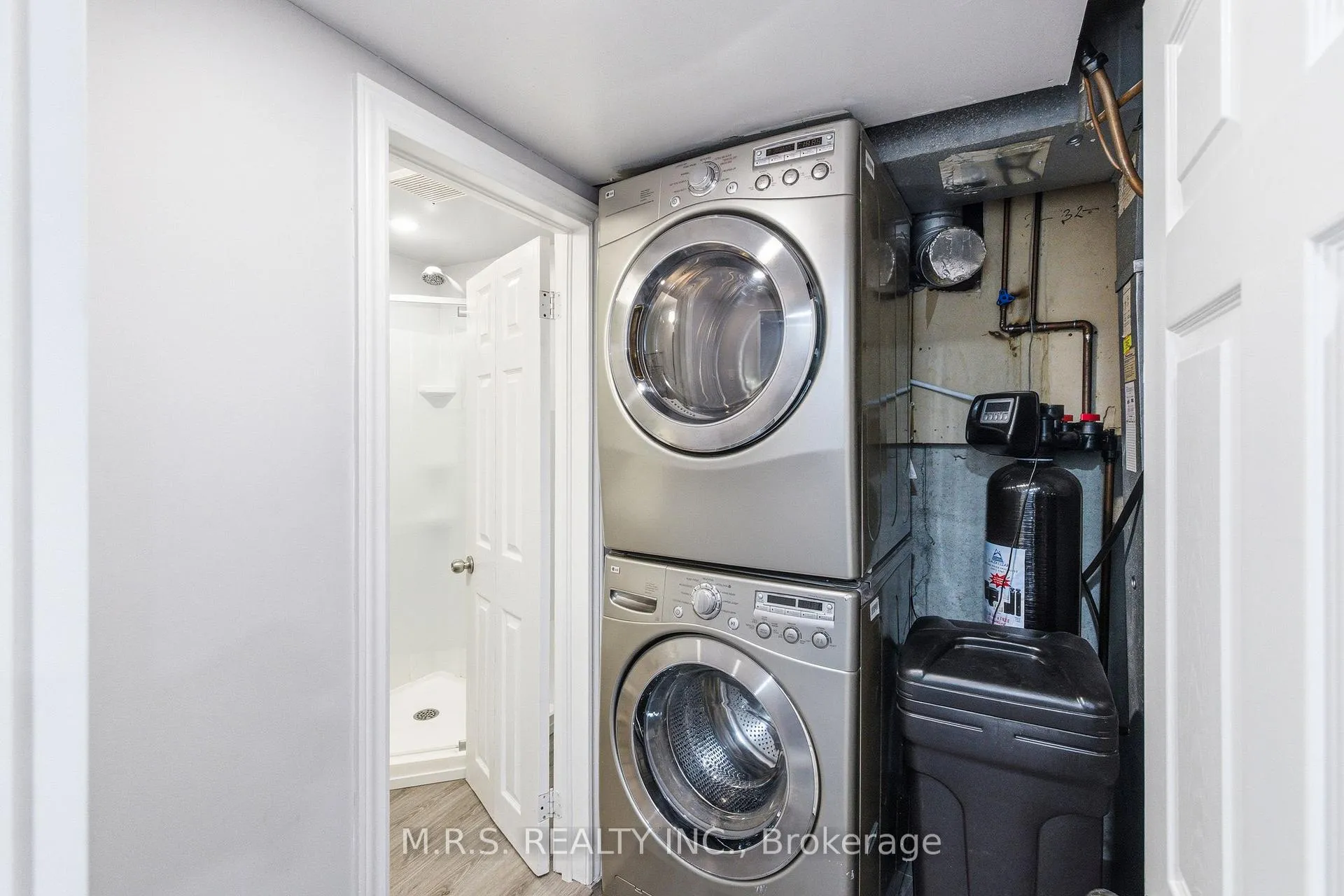 Photo 19 of Unit Bsmnt, 39 Palmer Drive, Ajax, Central East — HOMEH