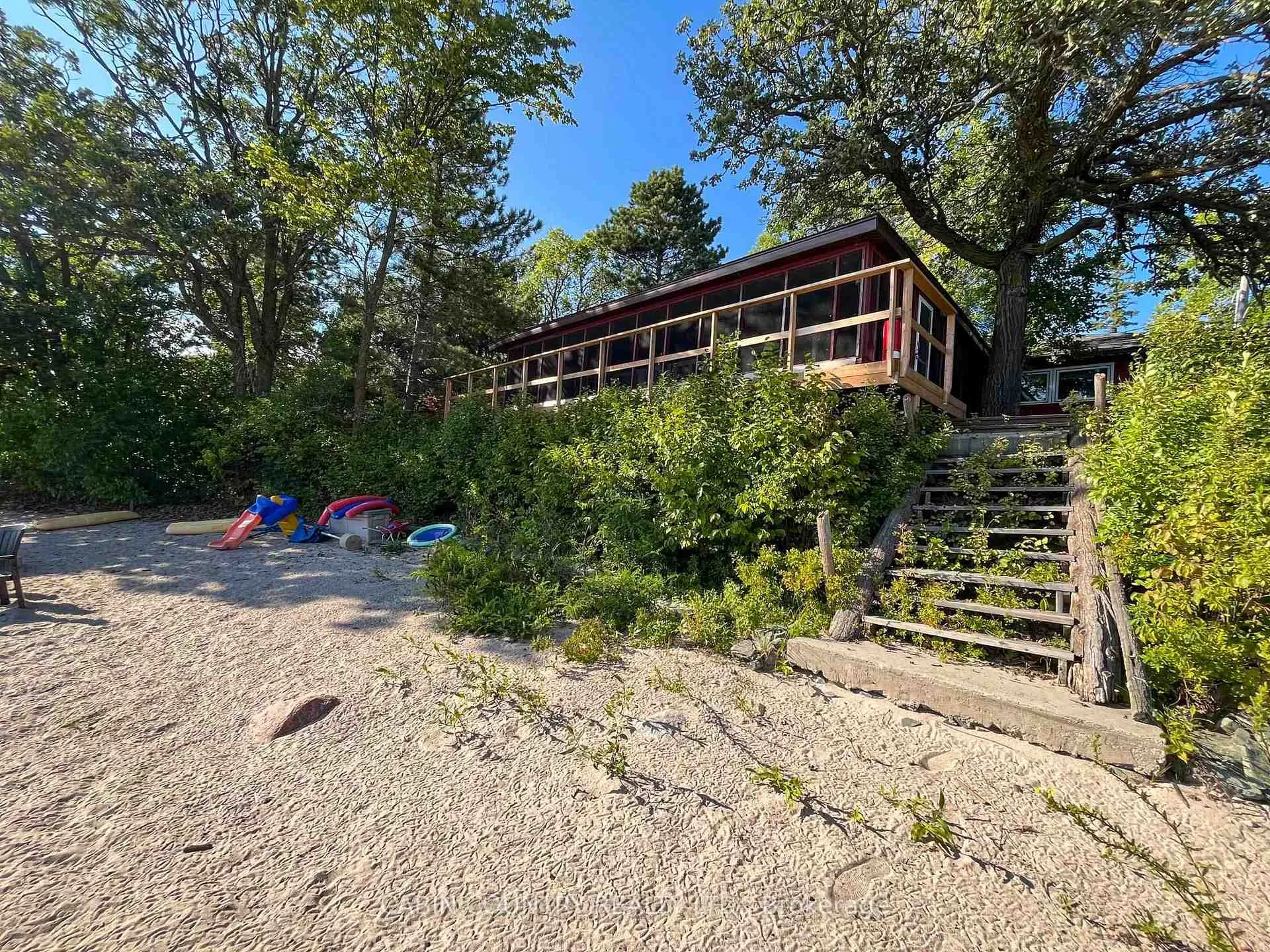 Photo 16 of 1 Minnesabic Island, Kenora Remote Area, Lake of the Woods North — HOMEH