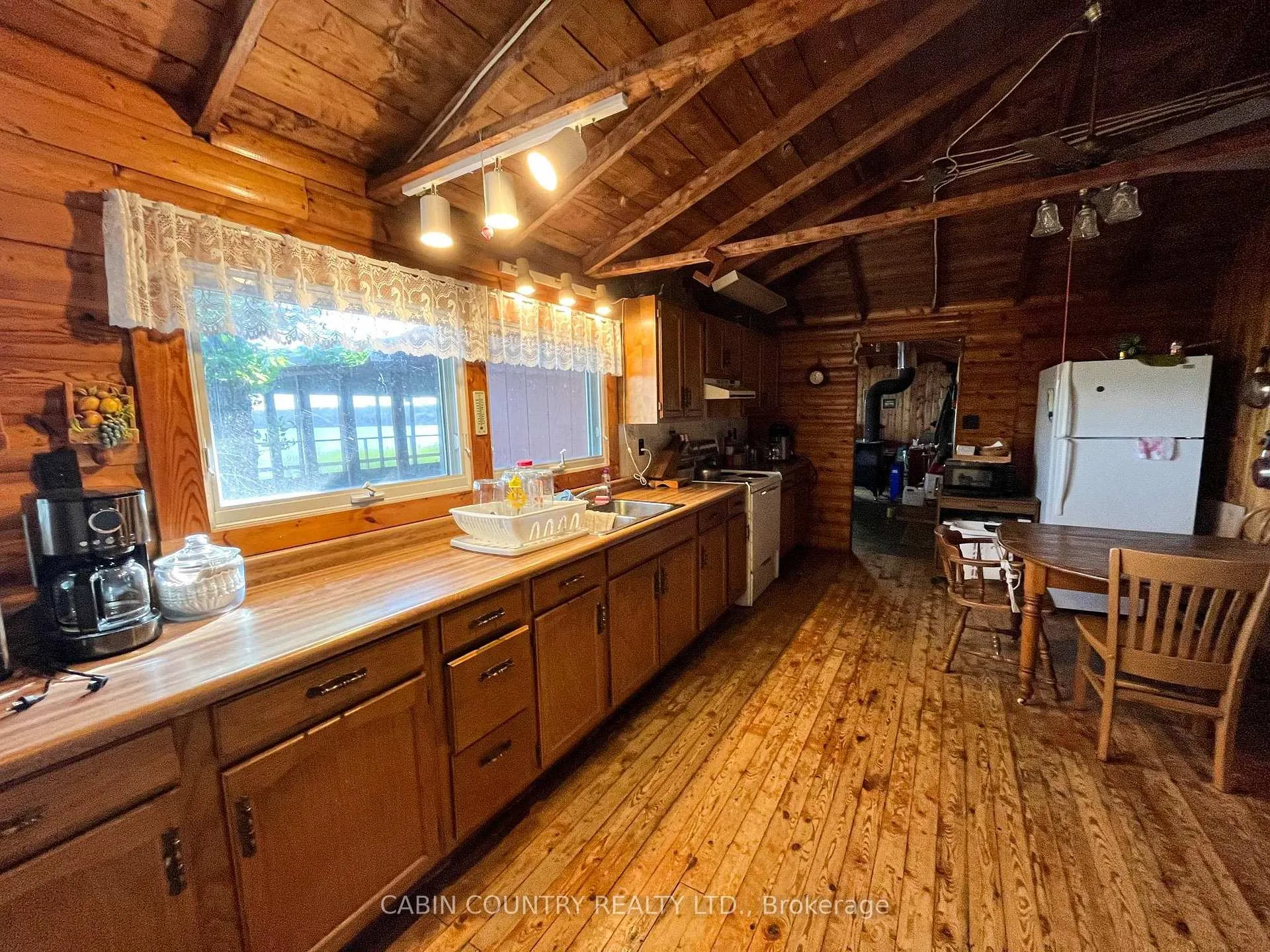 Photo 23 of 1 Minnesabic Island, Kenora Remote Area, Lake of the Woods North — HOMEH