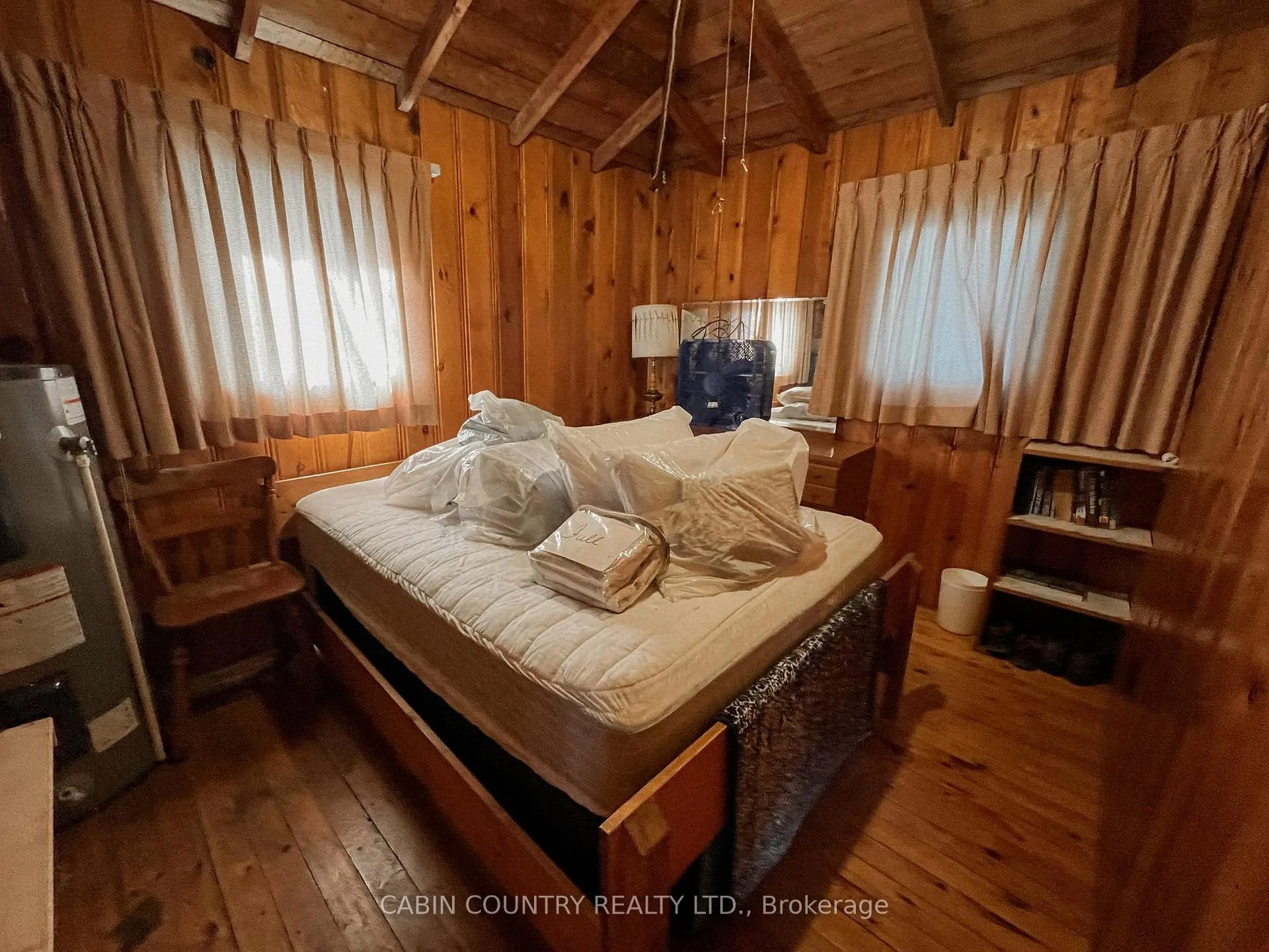 Photo 25 of 1 Minnesabic Island, Kenora Remote Area, Lake of the Woods North — HOMEH
