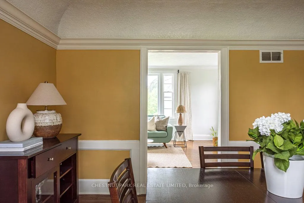 Photo 10 of 5170 King Street, Lincoln, Beamsville — HOMEH